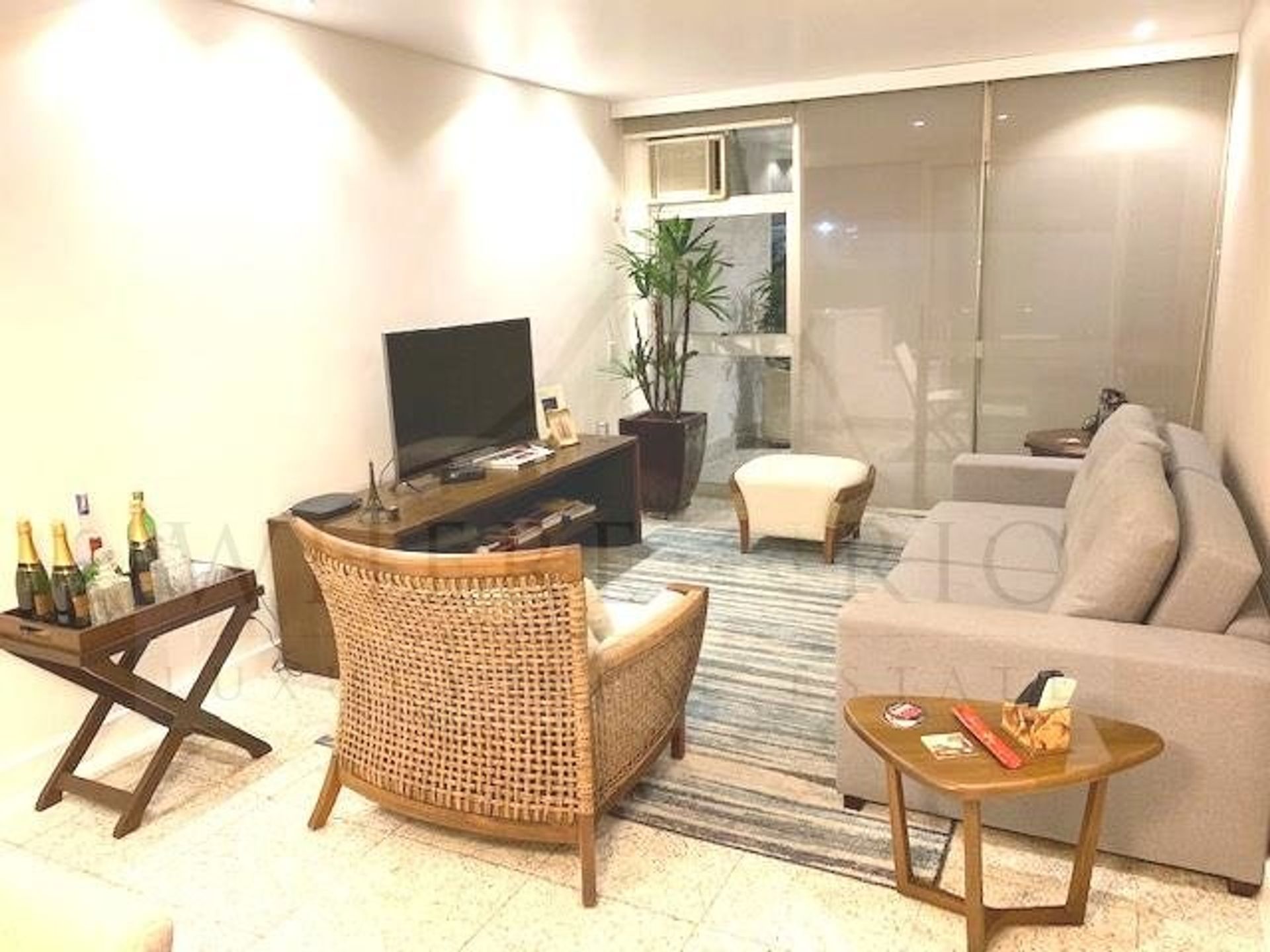 Condominium dans Leblon, Rio de Janeiro 10209240