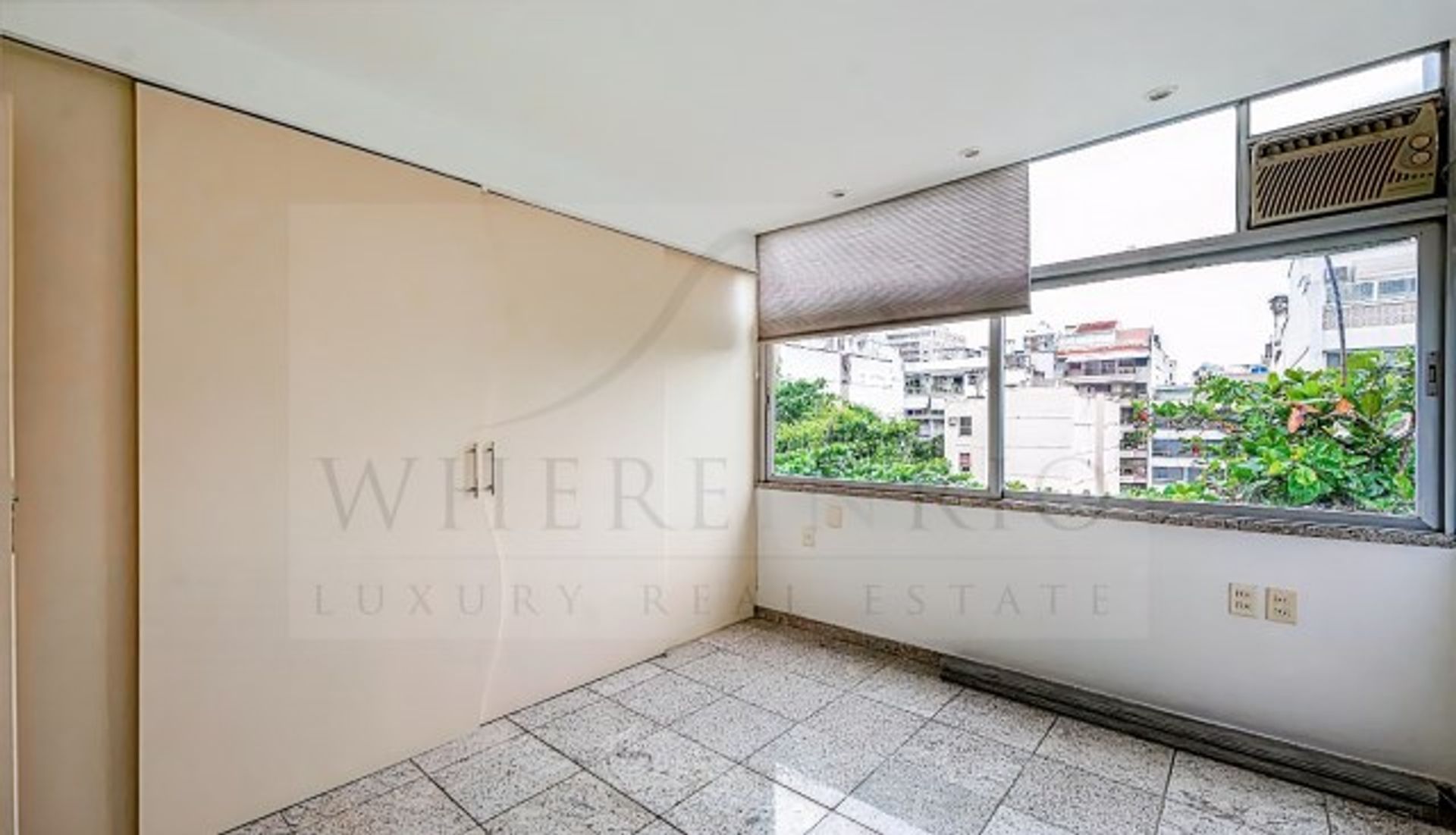 House in , State of Rio de Janeiro 10209243