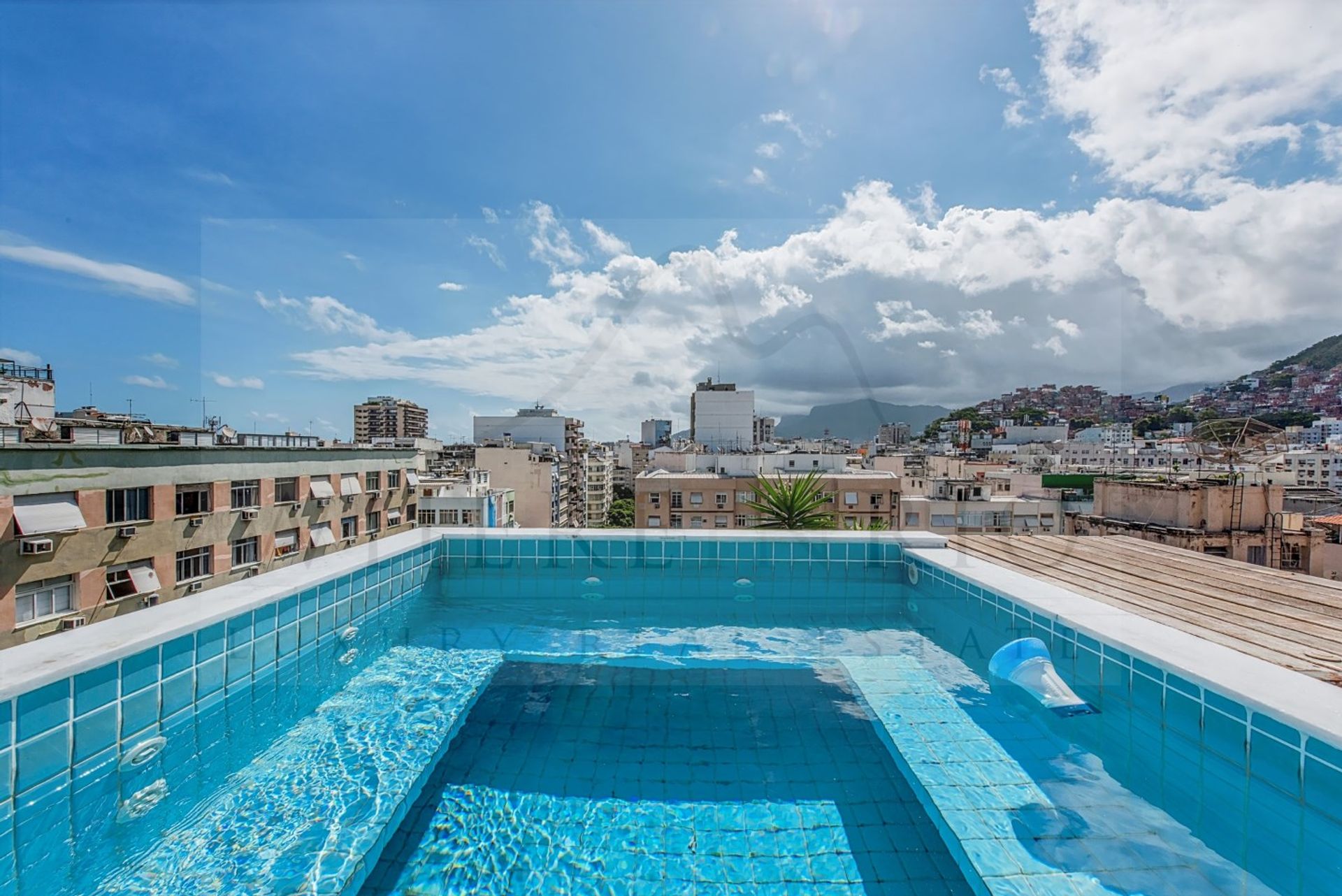 rumah dalam Copacabana, Rio de Janeiro 10209400