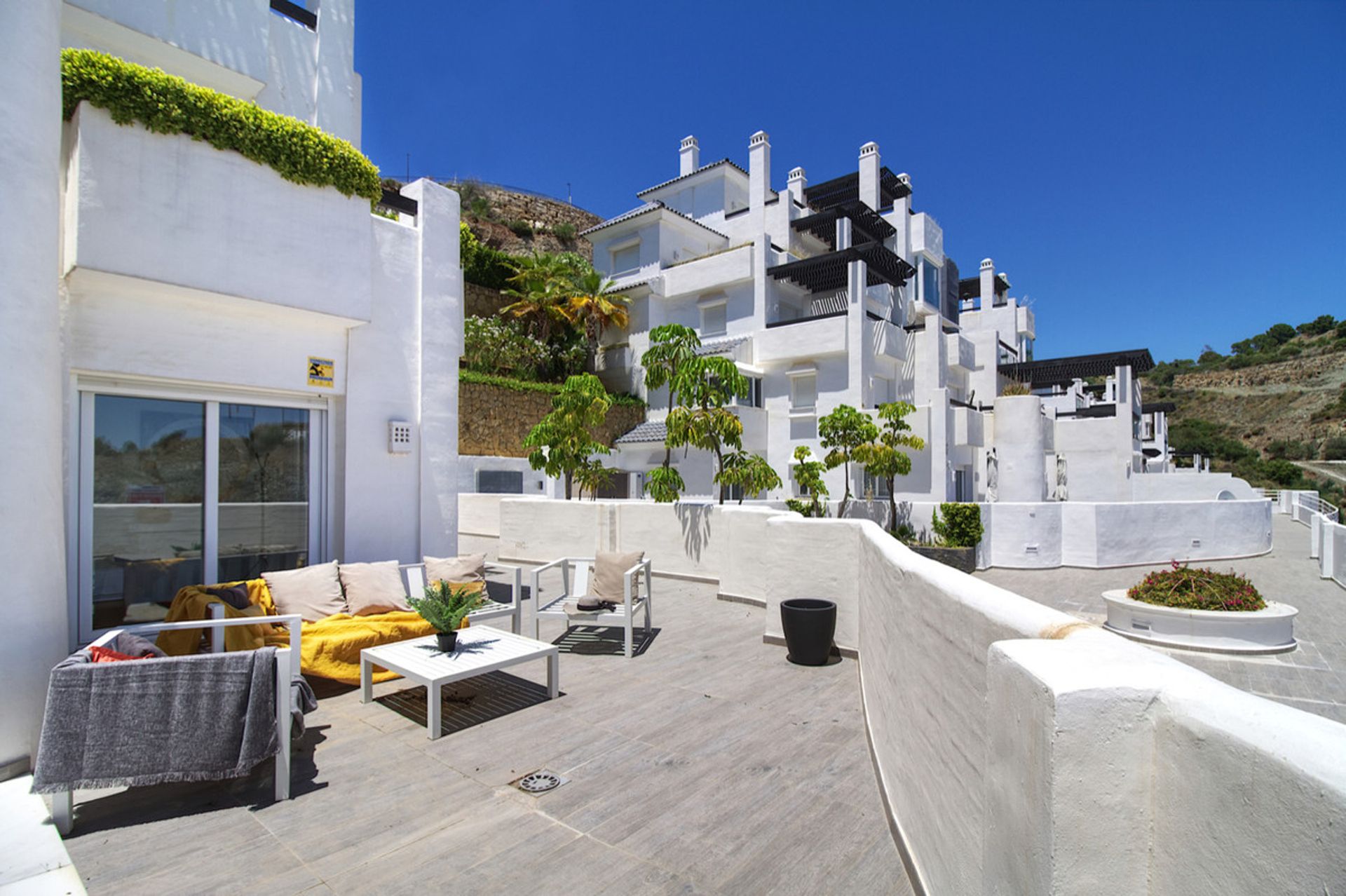 Condominio nel Benahavis, Andalusia 10209813