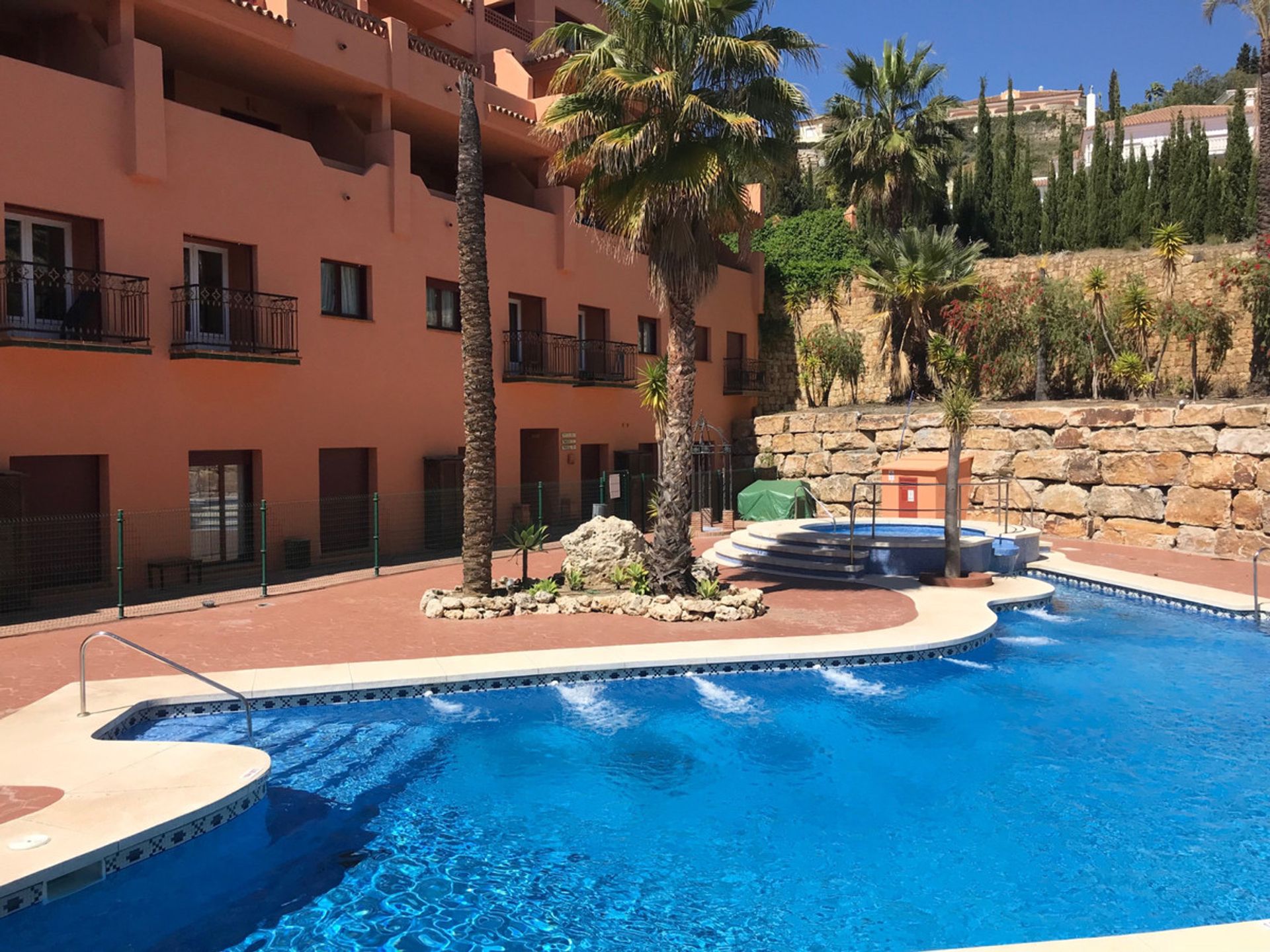 Condominio nel Benahavis, Andalusia 10209822