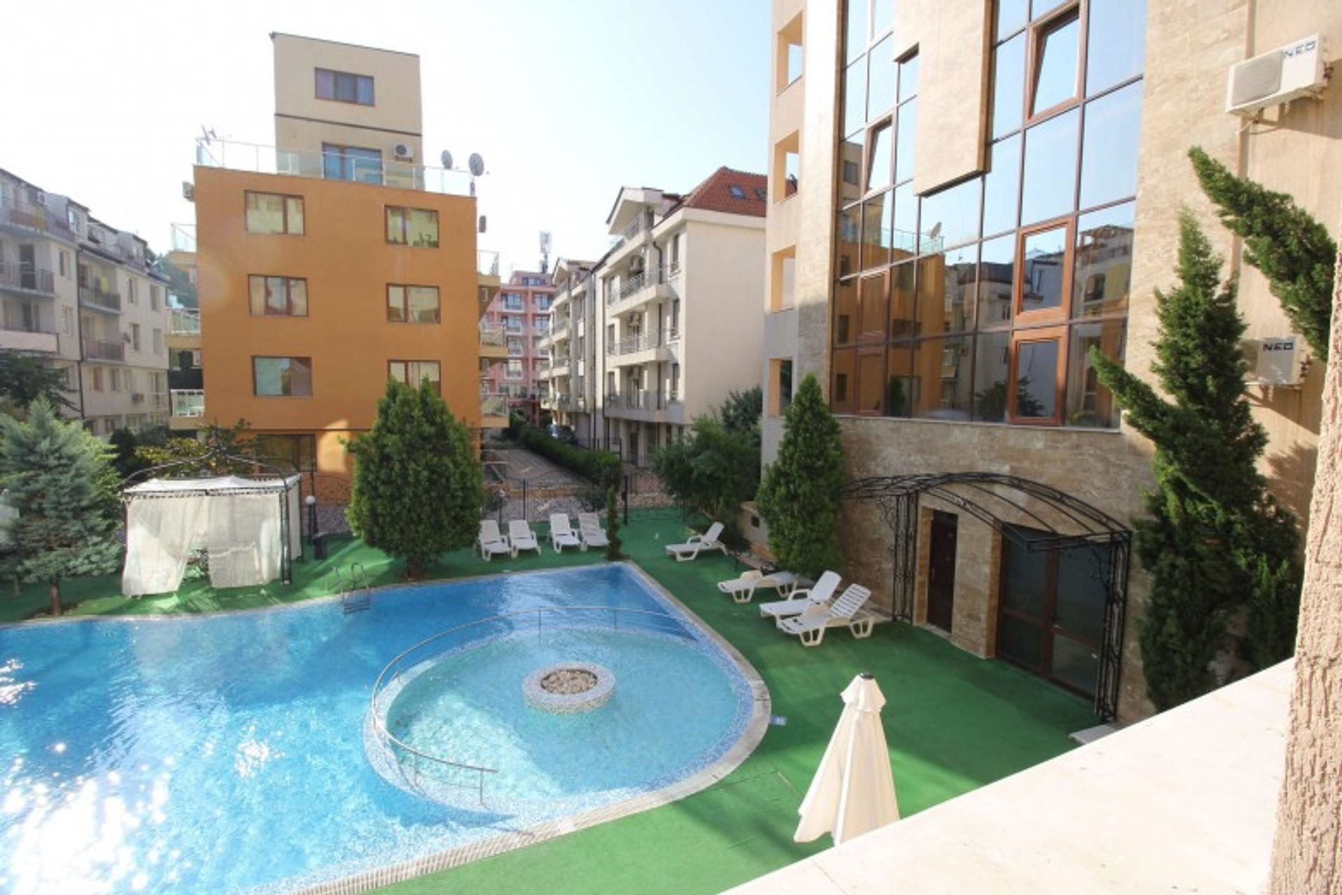 Condominium in , Burgas 10209899