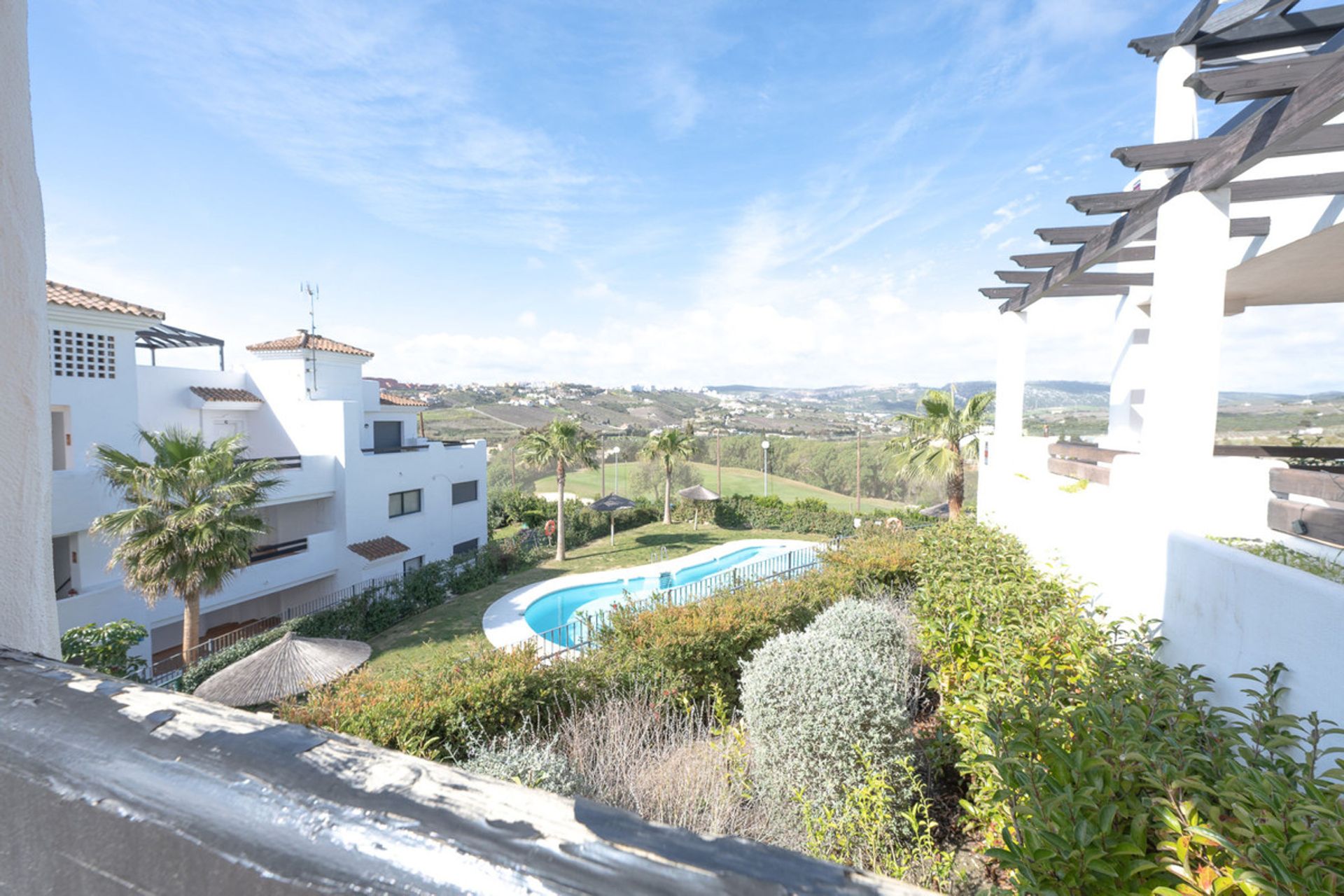 Condominium in Casares, Andalusia 10210062