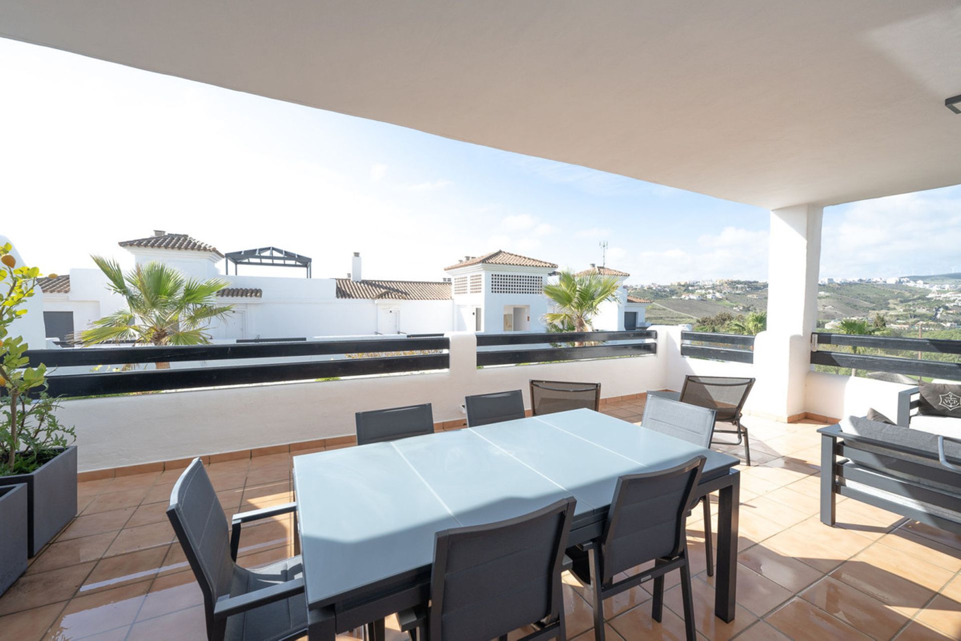 Condominium in Casares, Andalusia 10210062