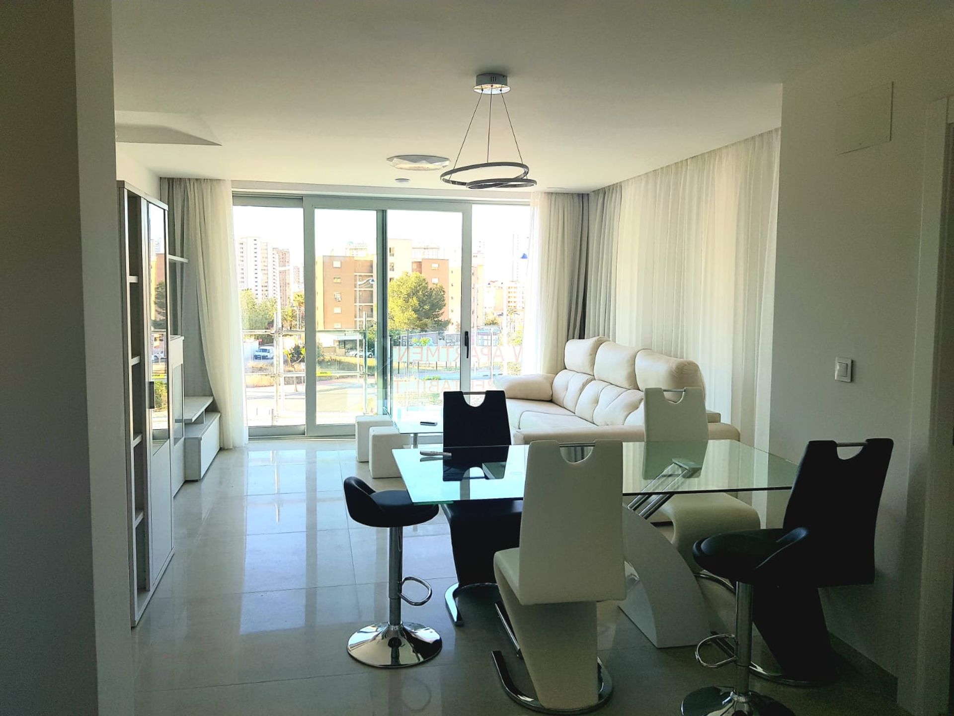 Condominium dans Finestrat, Valence 10210872