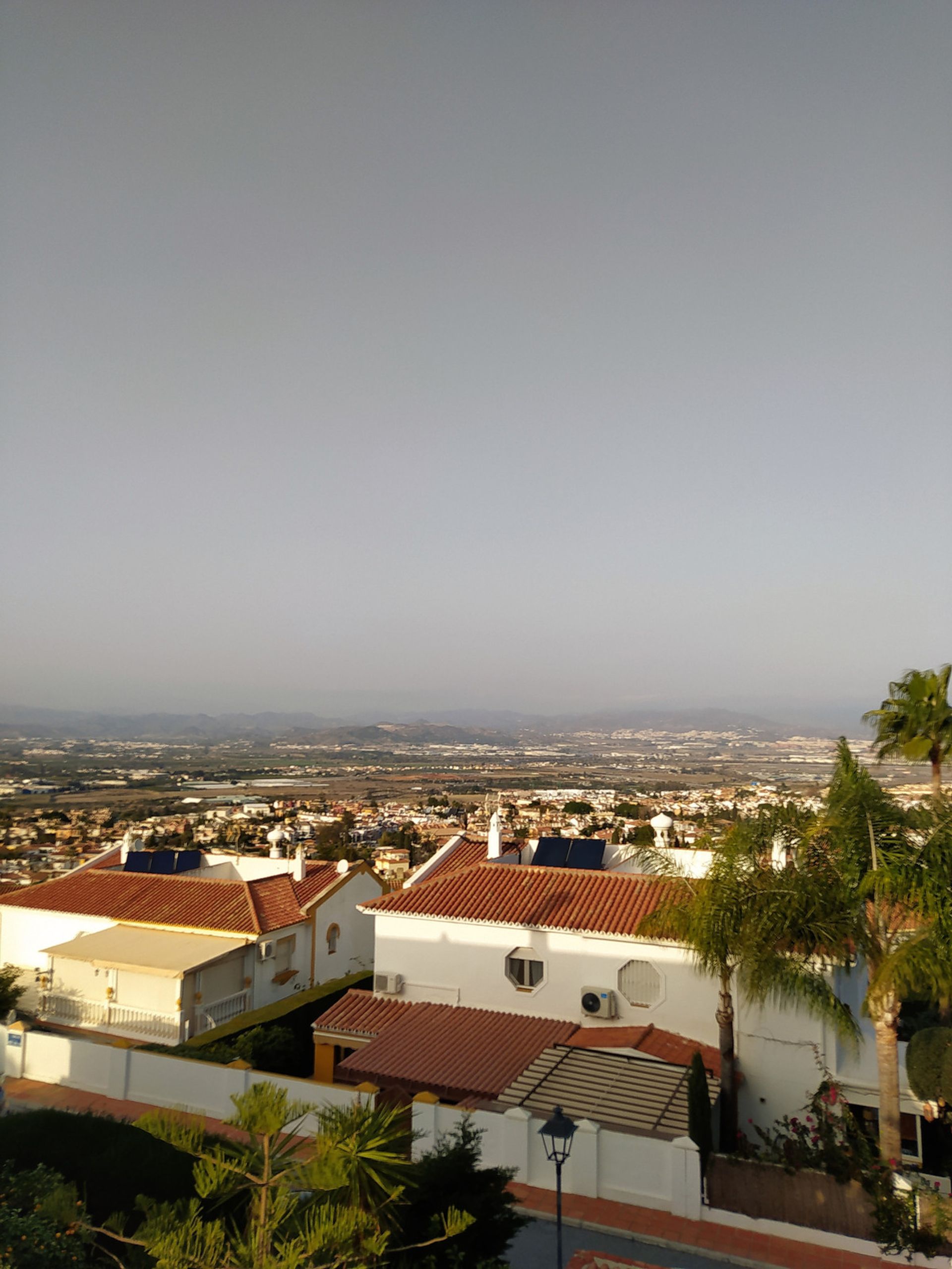 Huis in Alhaurín de la Torre, Andalusia 10211648