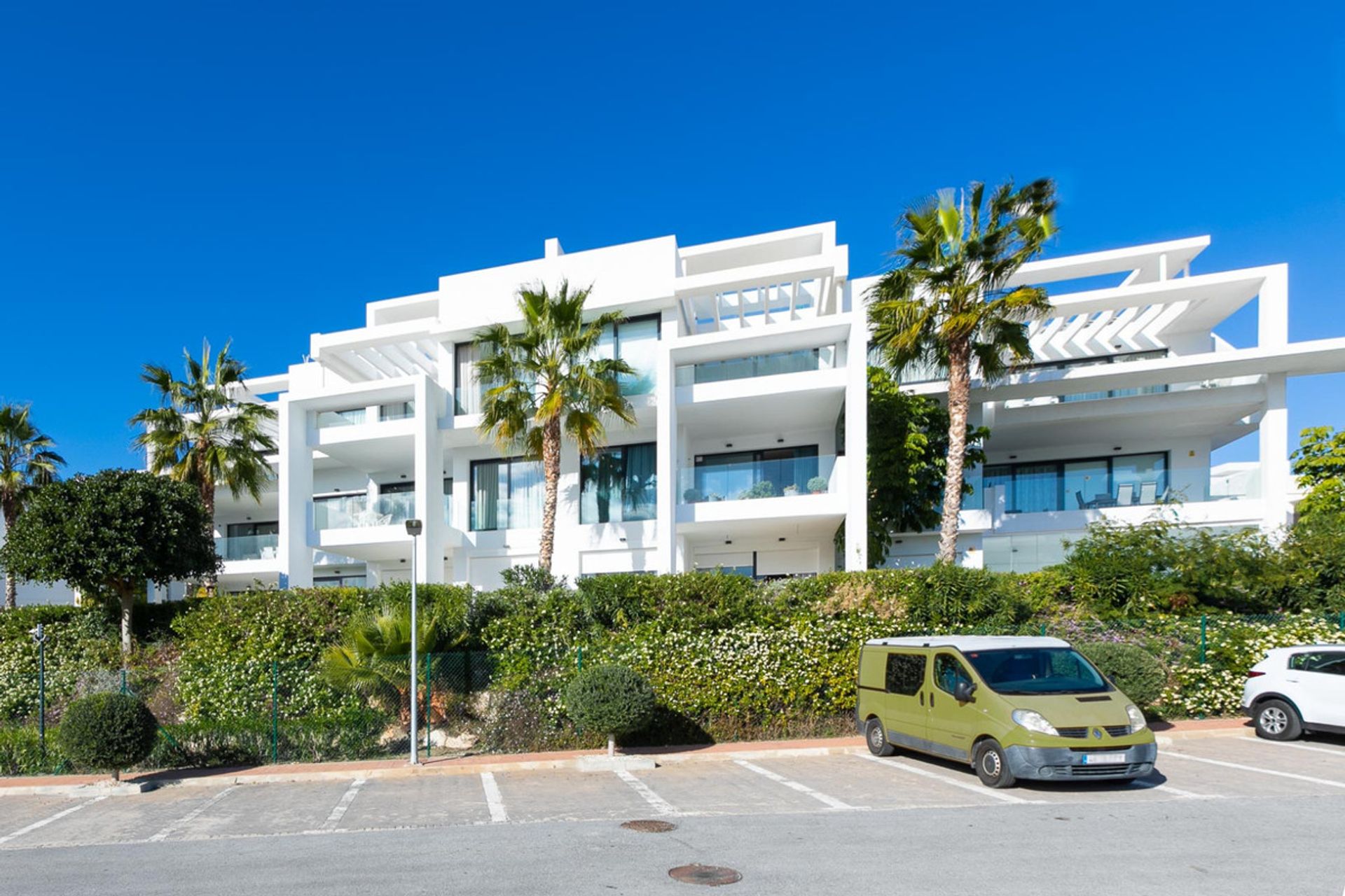 Condominium dans Benahavís, Andalusia 10211697