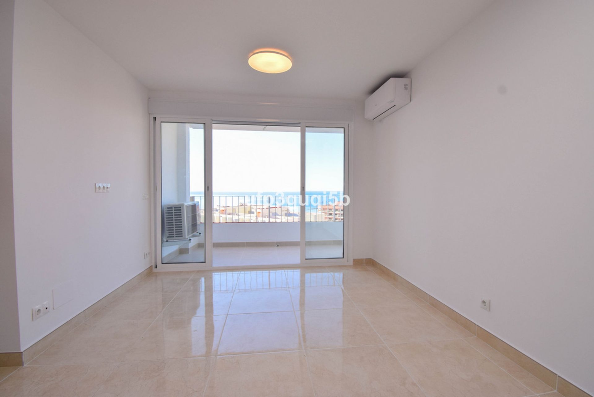 Condominium in Benalmádena, Andalucía 10211763