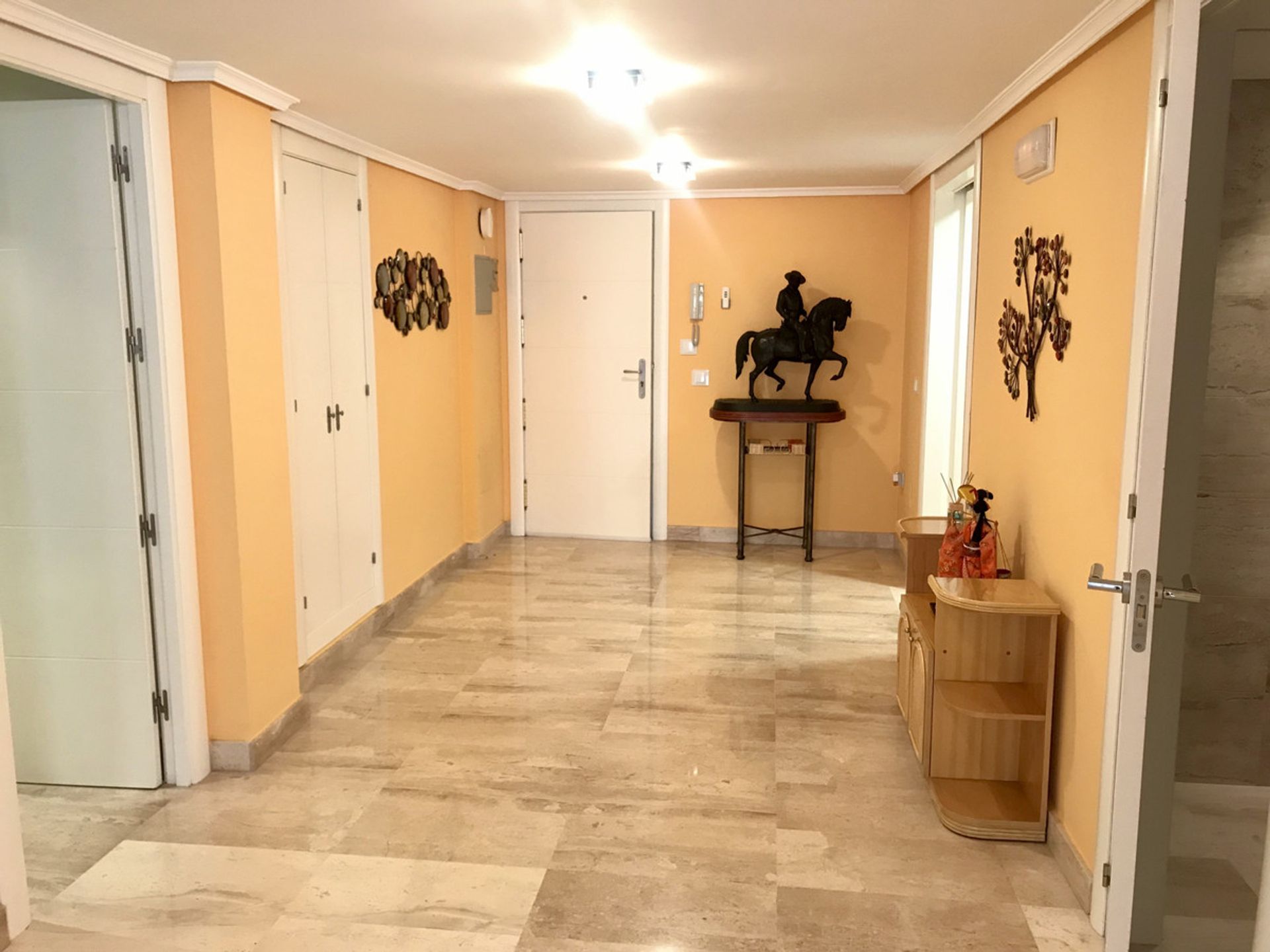 Condominio en Marbella, Andalucía 10211846