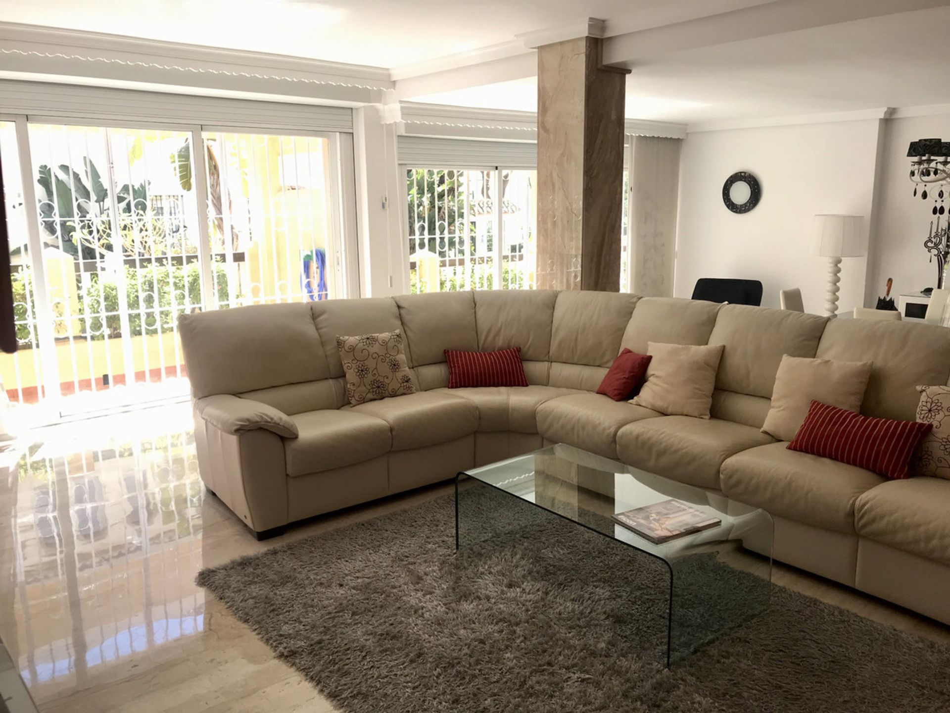 Condominio en Marbella, Andalucía 10211846