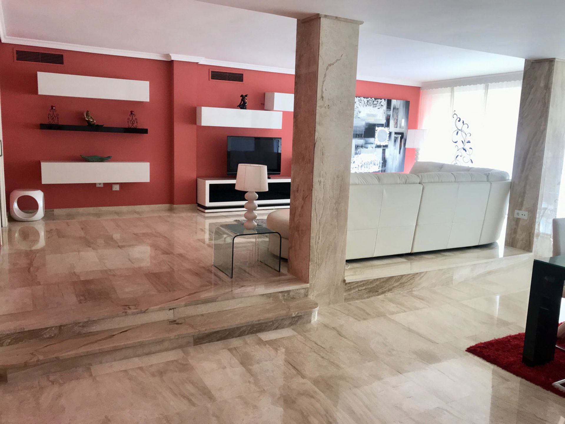 Condominio en Marbella, Andalucía 10211846