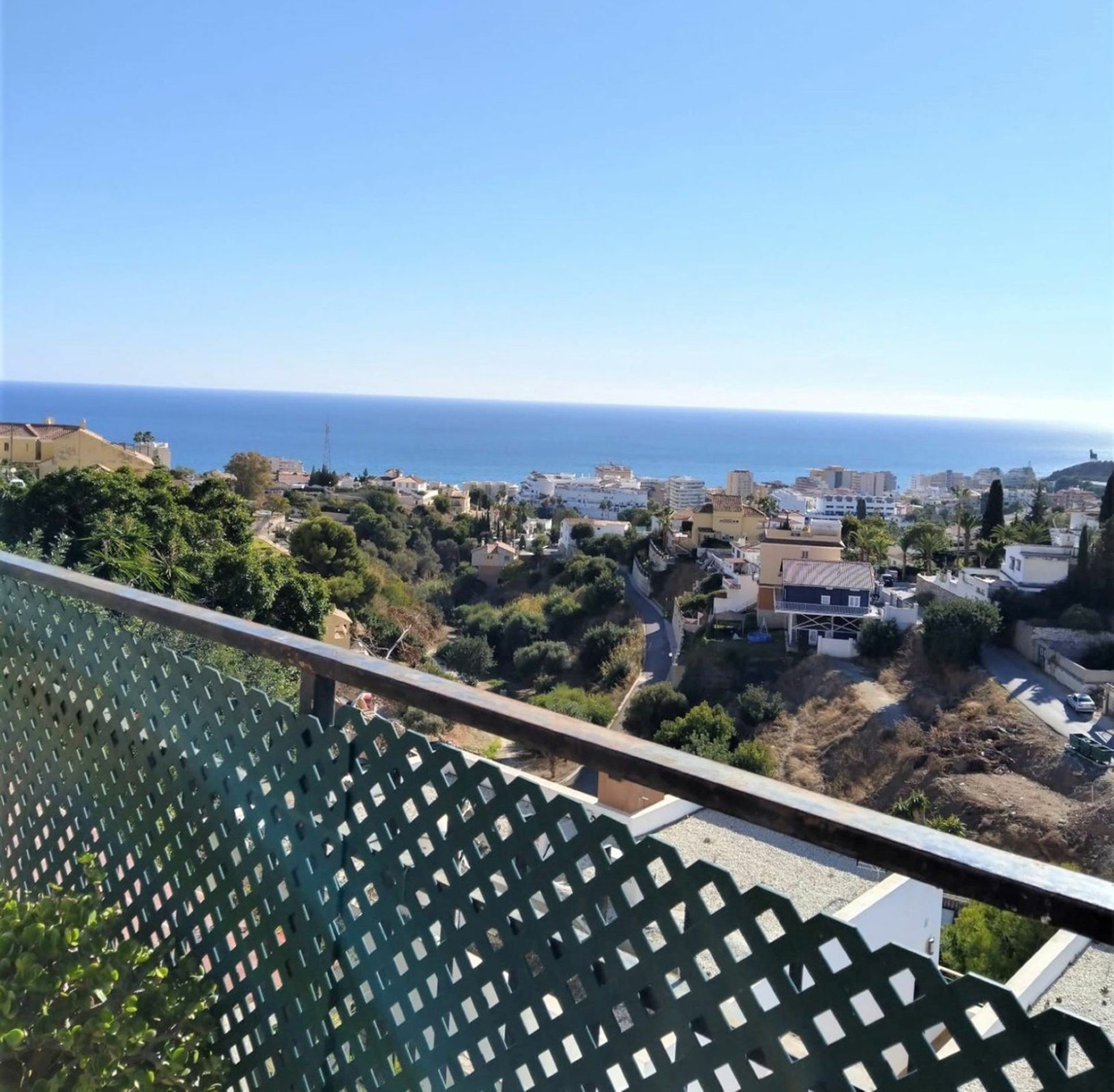 Condominium in Fuengirola, Andalucía 10211948