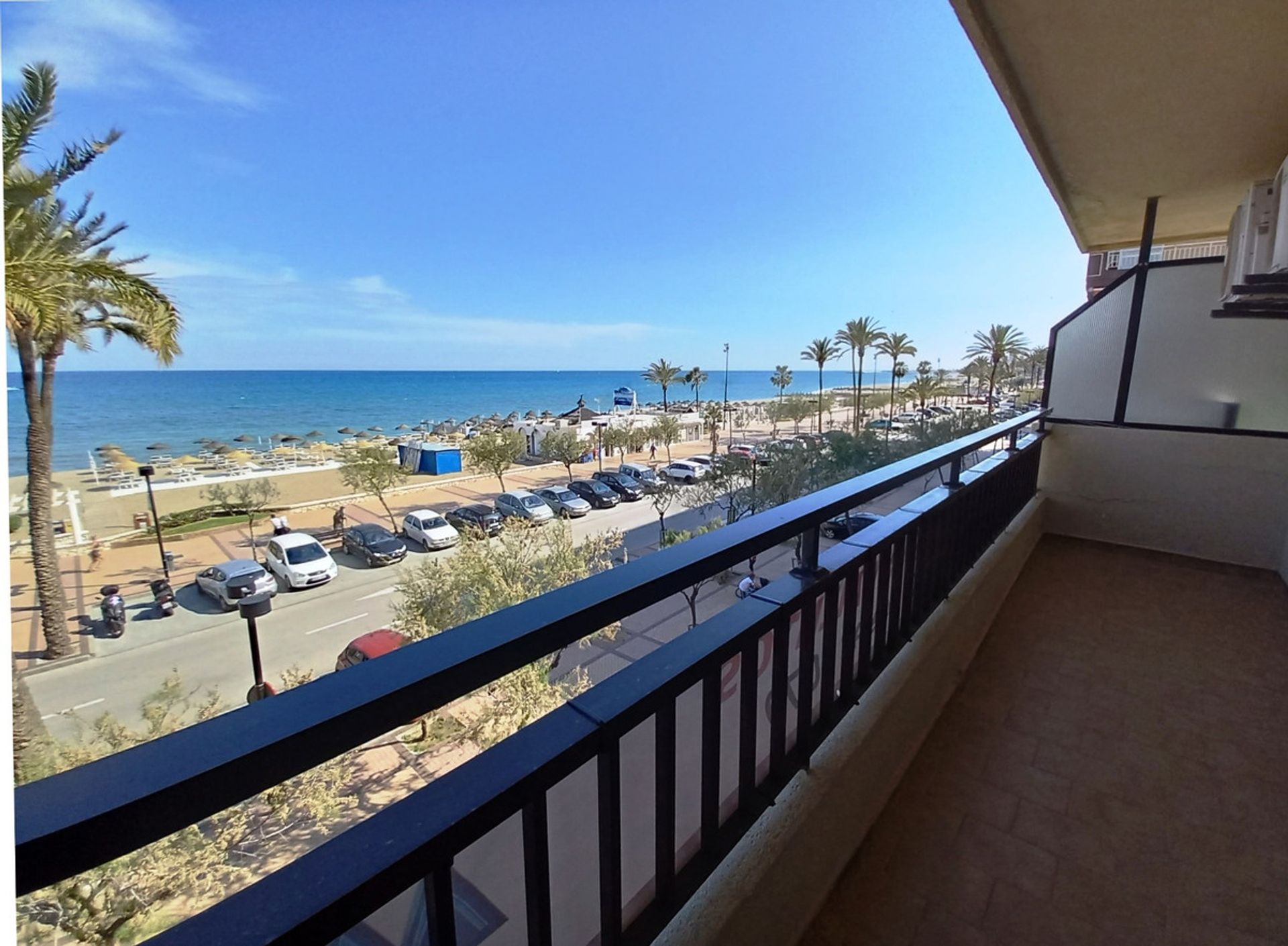 Condominium in Fuengirola, Andalusië 10211949