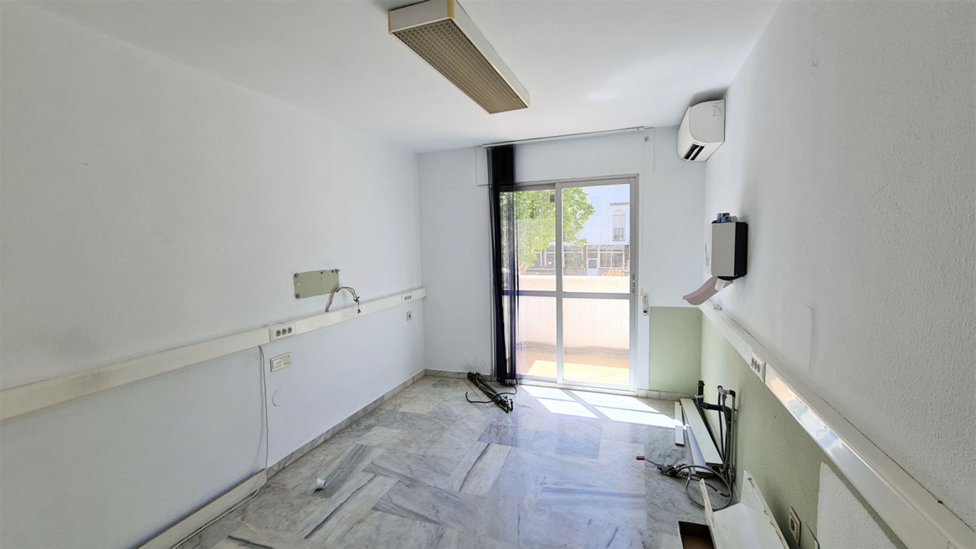 Condominio en Fuengirola, Andalucía 10211952