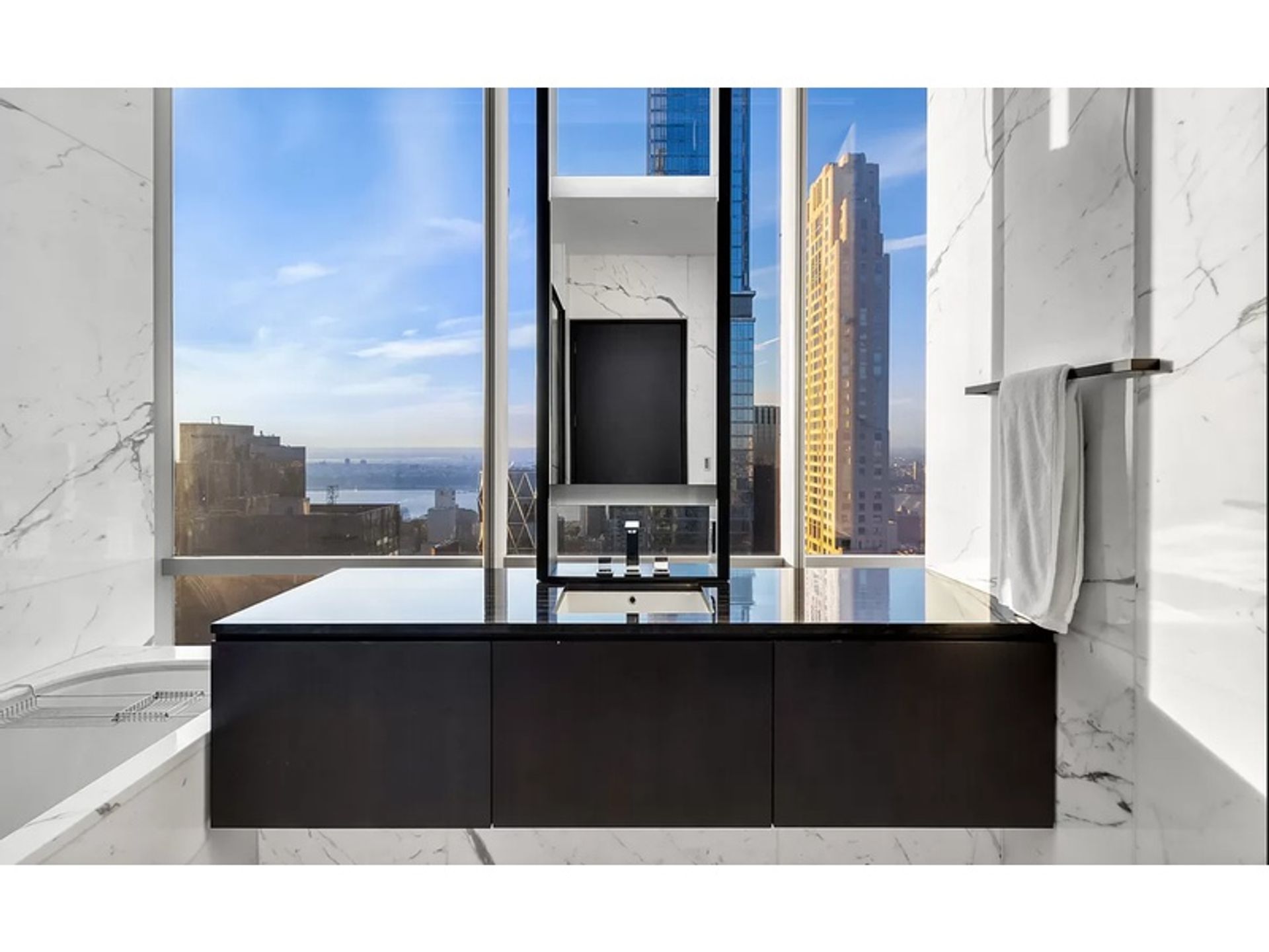 Condominio nel New York, New York 10212718