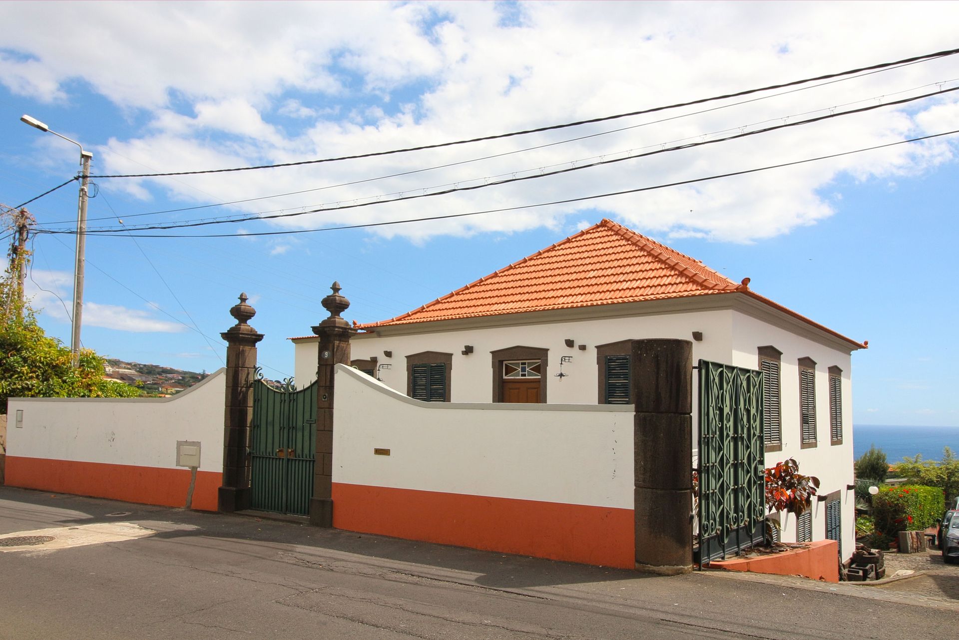 집 에 Câmara de Lobos, Madeira 10214008