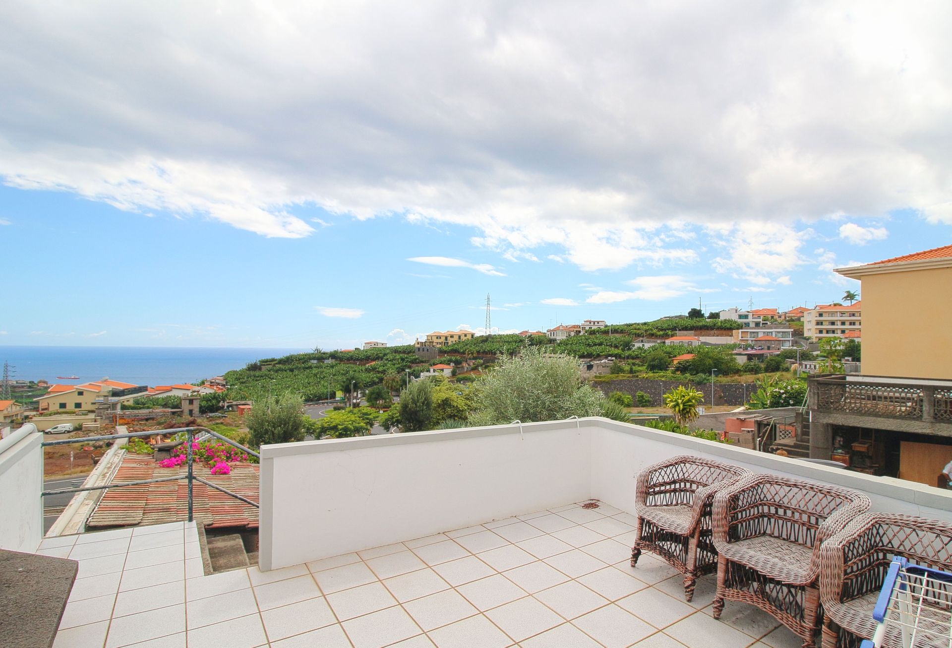 Casa nel Câmara de Lobos, Madeira 10214008