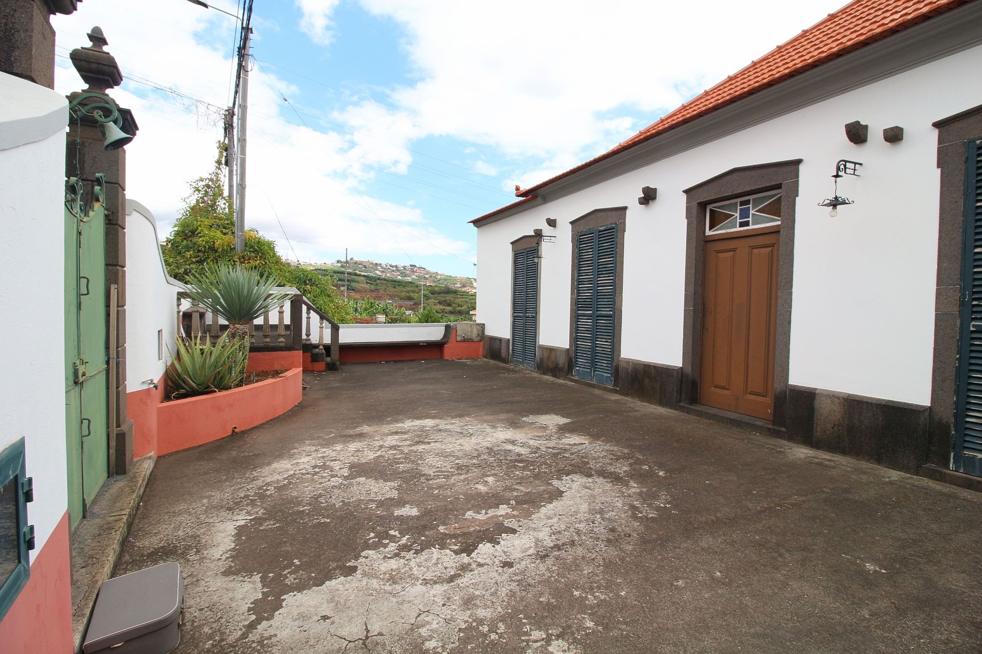 Hus i Câmara de Lobos, Madeira 10214008