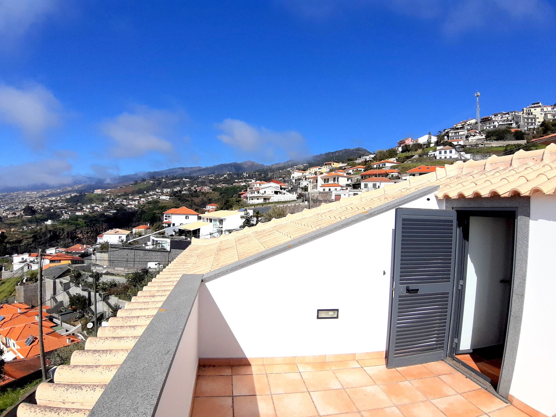 σπίτι σε Funchal, Madeira 10214180