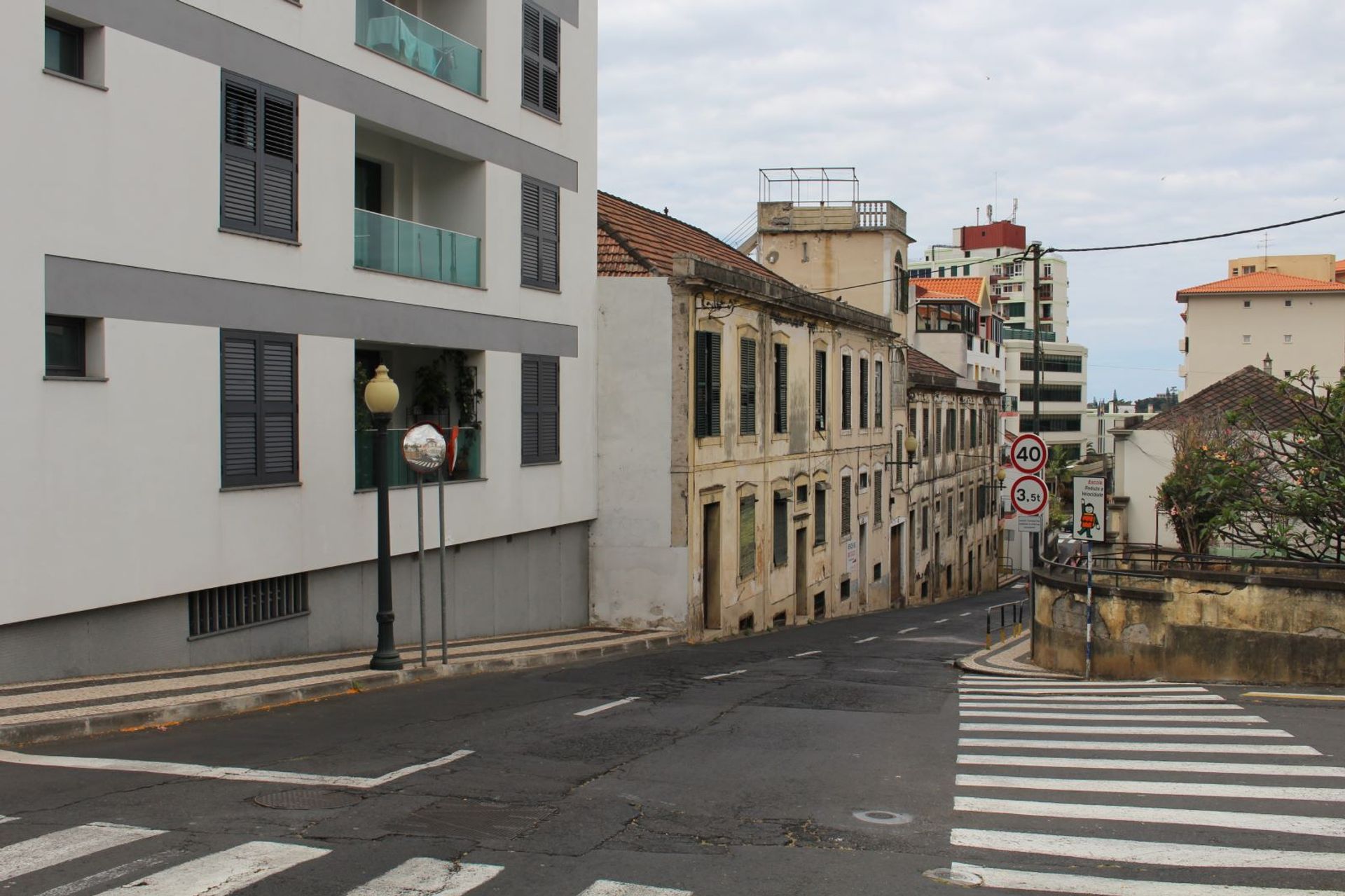 Talo sisään Funchal, Rua das Hortas 10214310