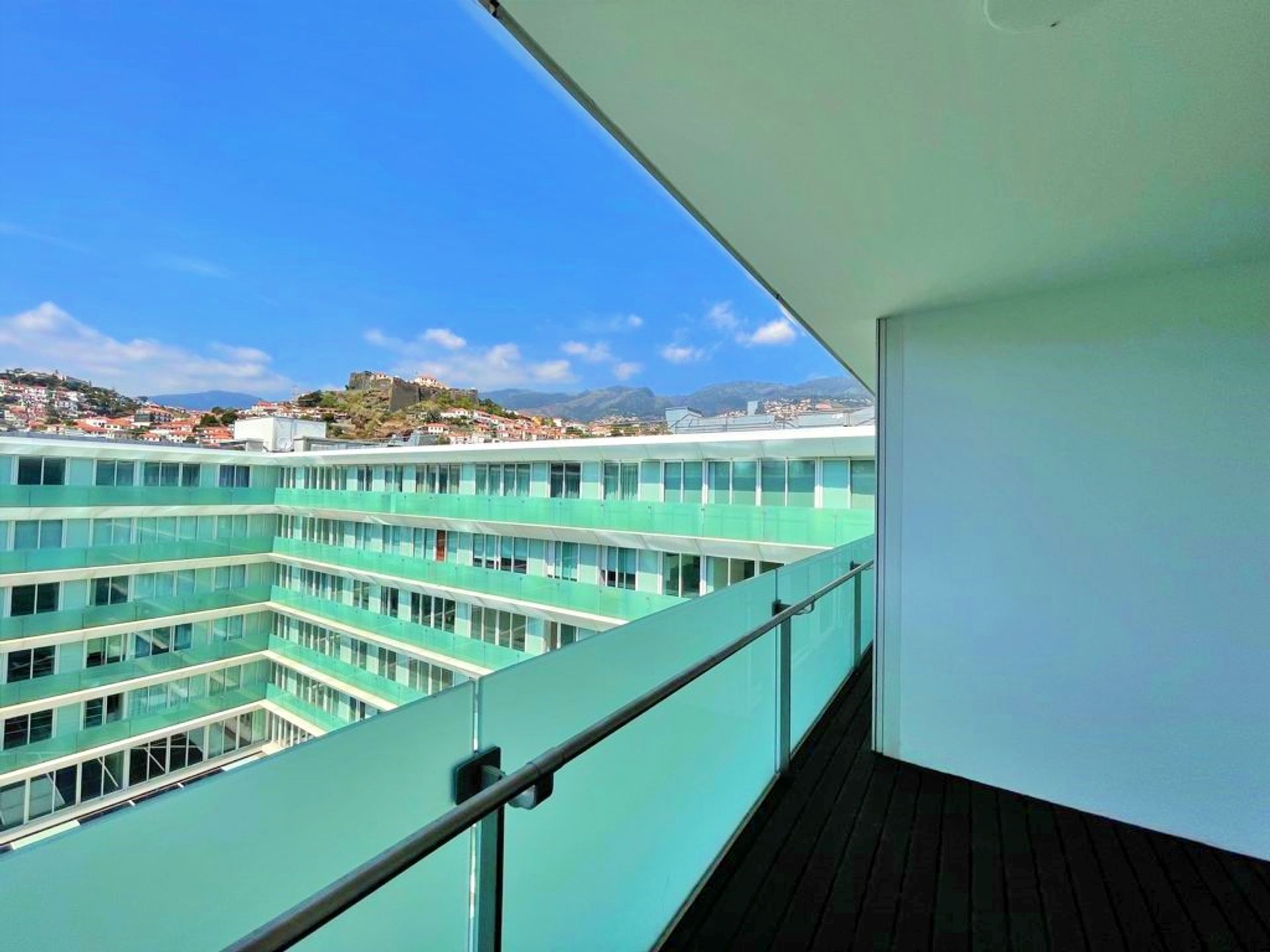 Condominium in Funchal, Rua Doutor Brito Câmara 10214332