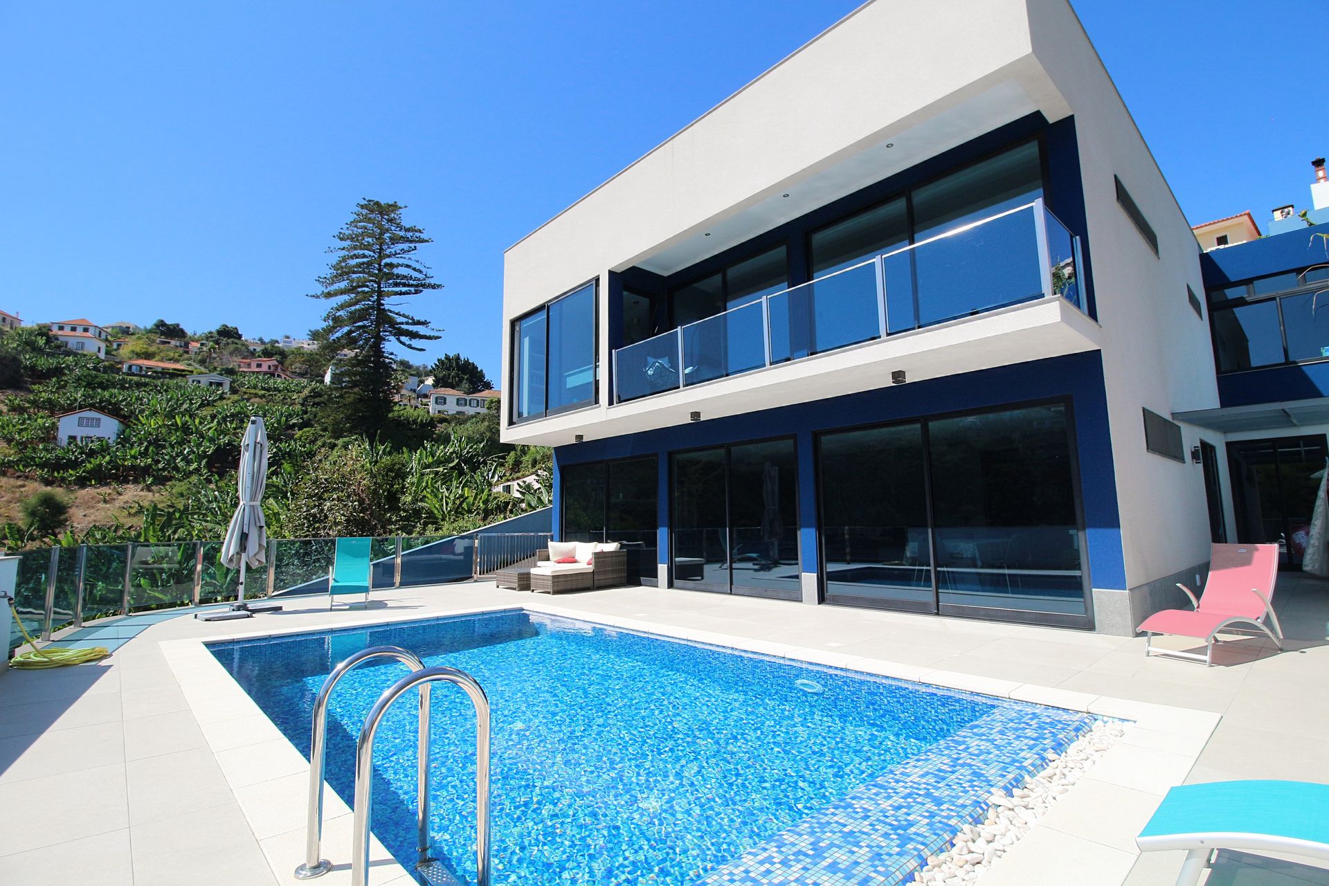 سكني في Funchal, Madeira 10214367