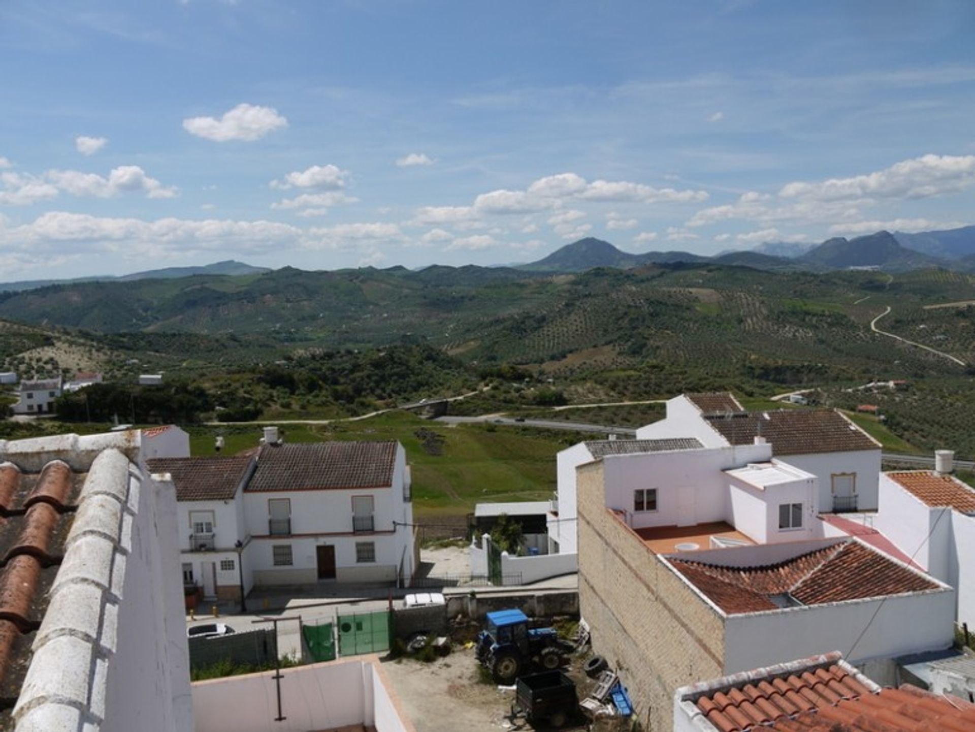 Condominium in Olvera, Andalusia 10214433