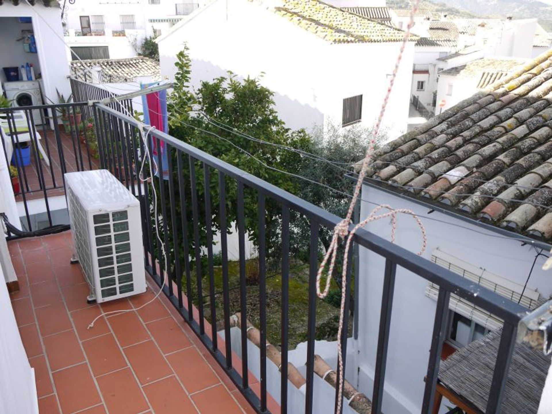 casa en Zahara de la Sierra, Andalusia 10214554