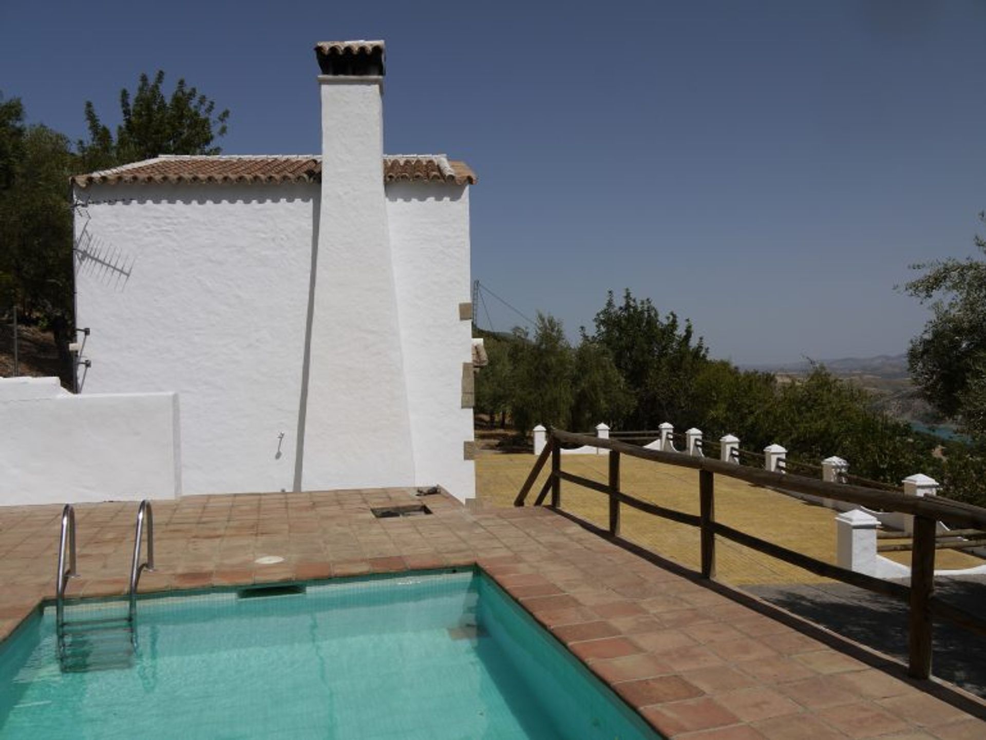 Casa nel Zahara de la Sierra, Andalusia 10214601