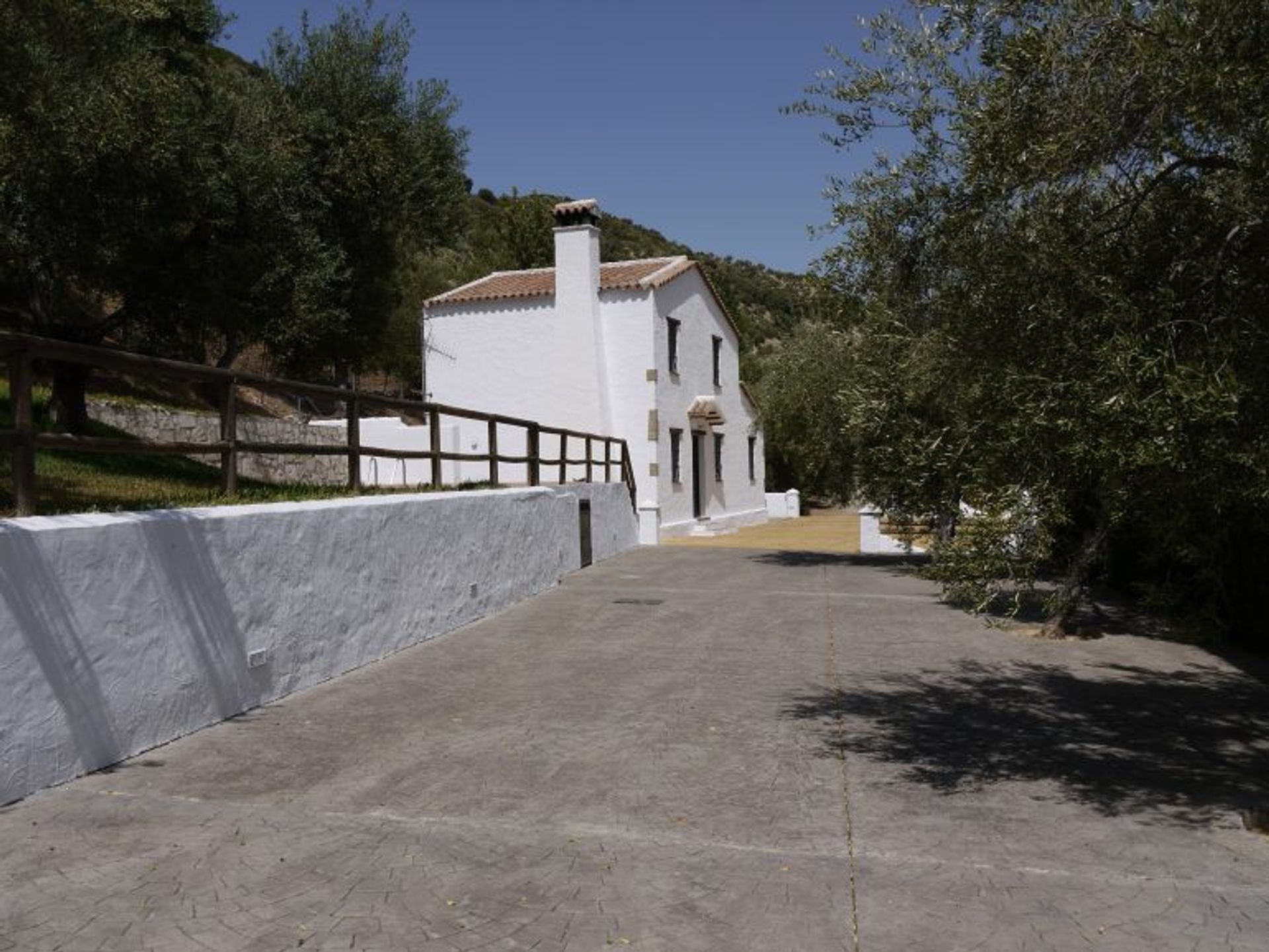 Talo sisään Zahara de la Sierra, Andalusia 10214601