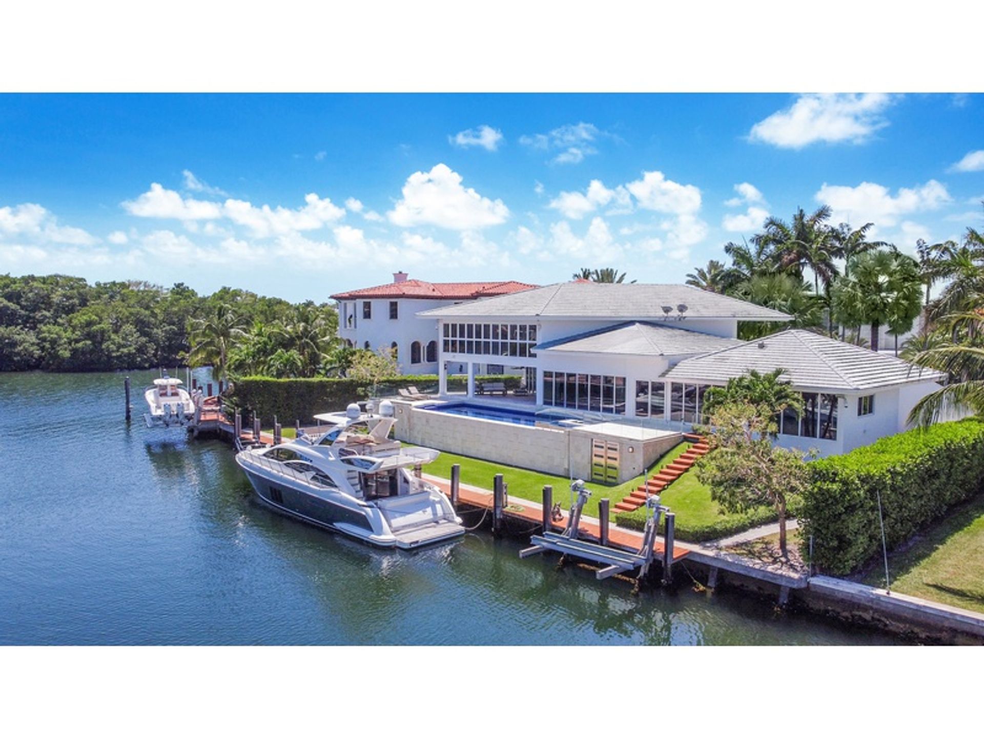 Rumah di Pelabuhan Matahari Terbit, Florida 10214672