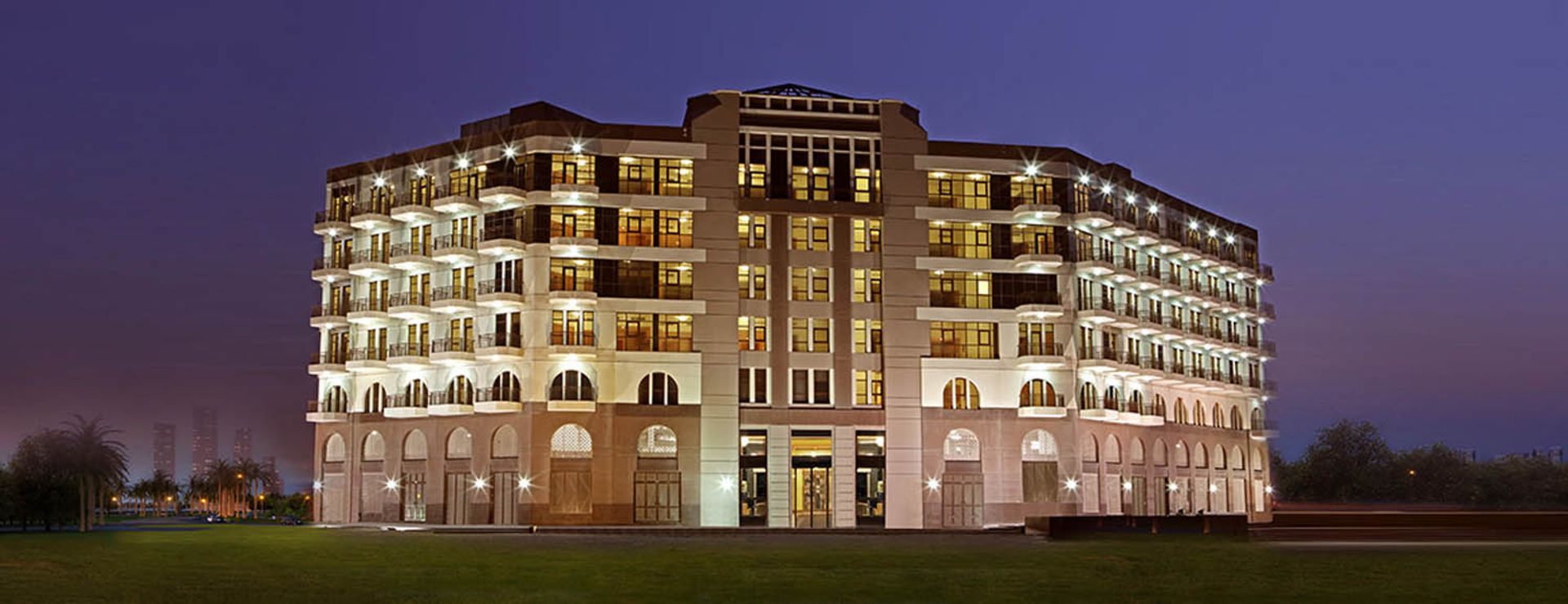 Condominium dans Warisan, Dubaï 10214808