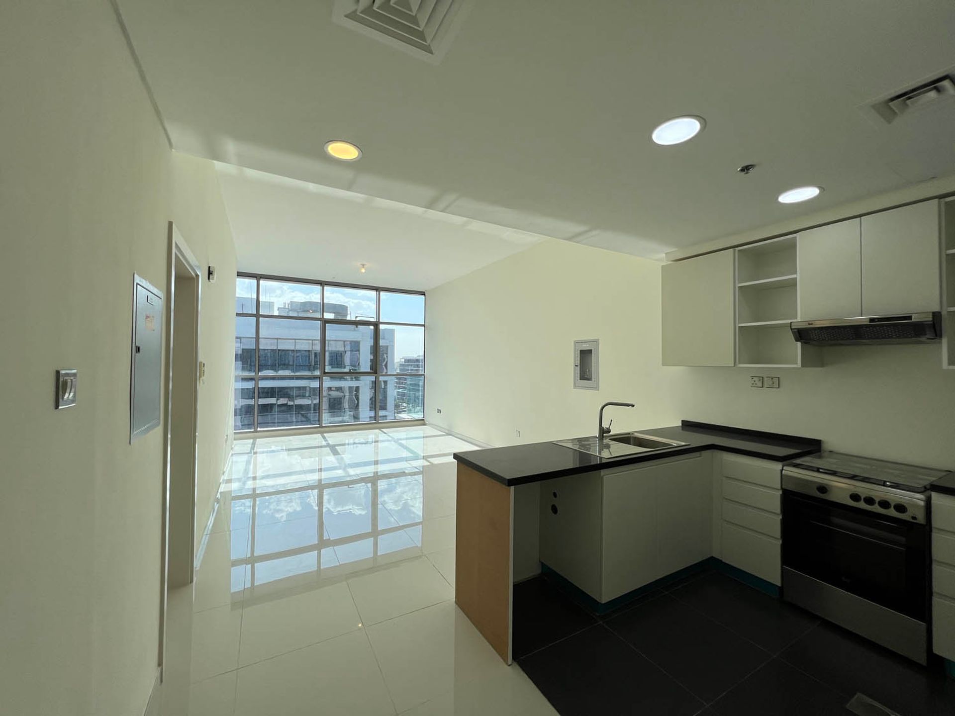 Condominium in `Ud al Bayda', Dubayy 10214814