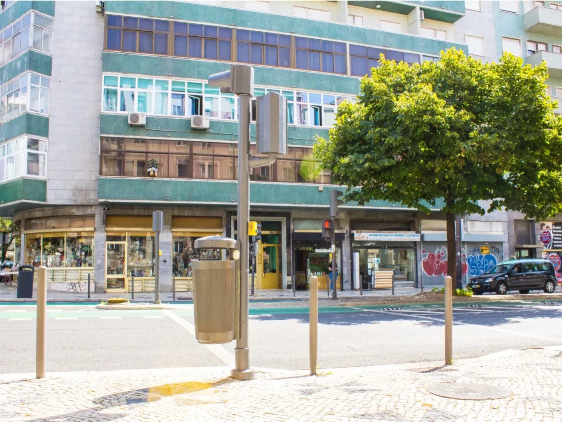 بيت في Lisboa, 195 Avenida Almirante Reis 10215804