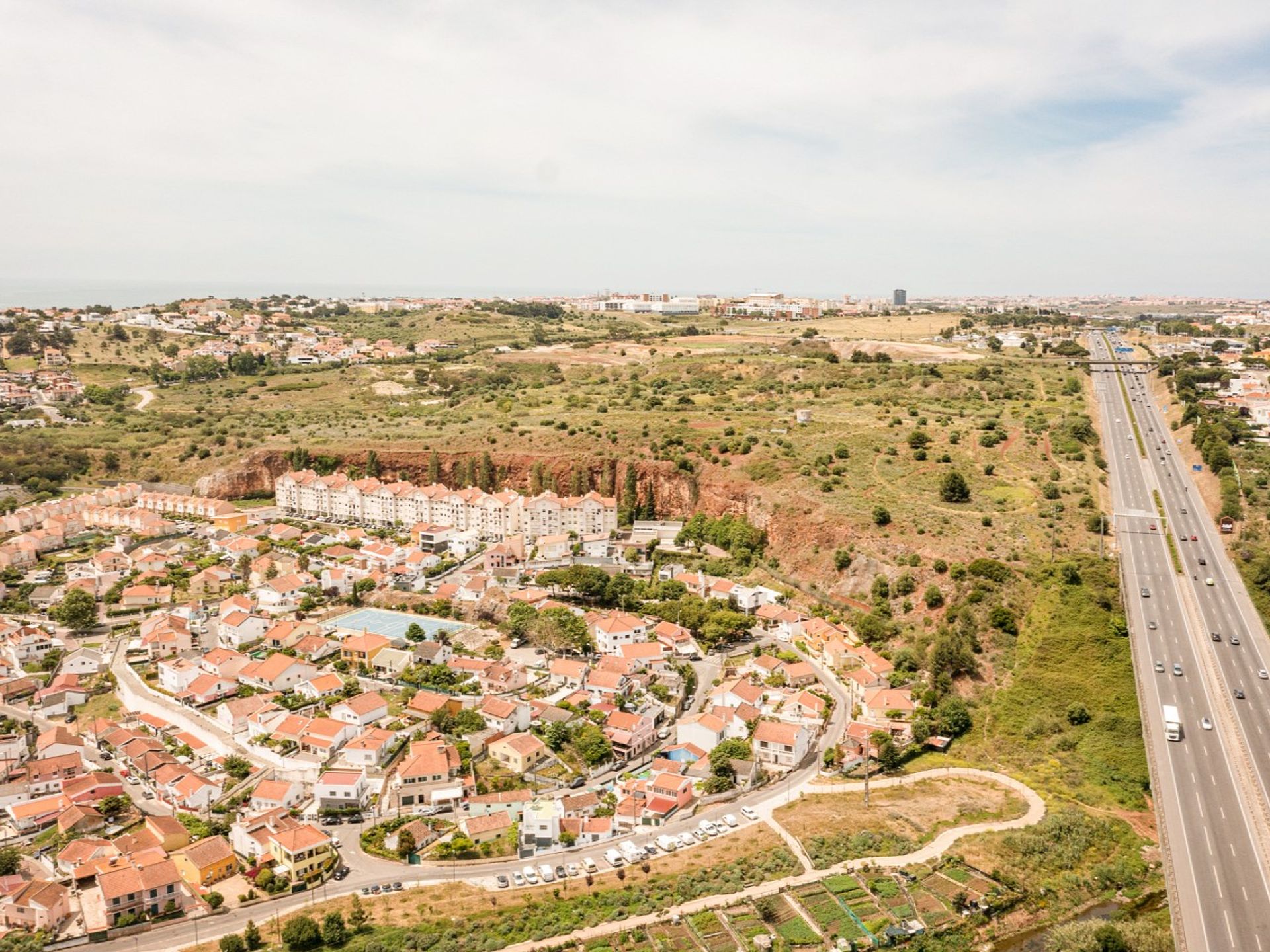 सम्मिलित में Paço de Arcos, Lisbon 10215947