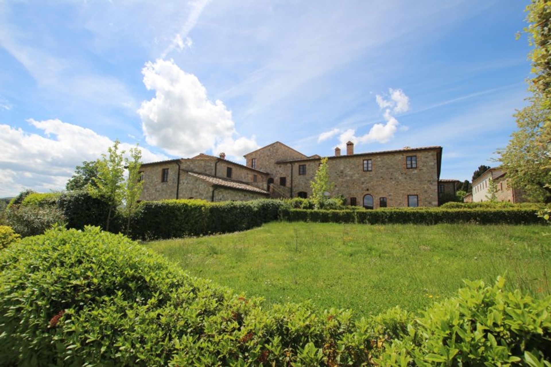 Borettslag i Volterra, Tuscany 10216074