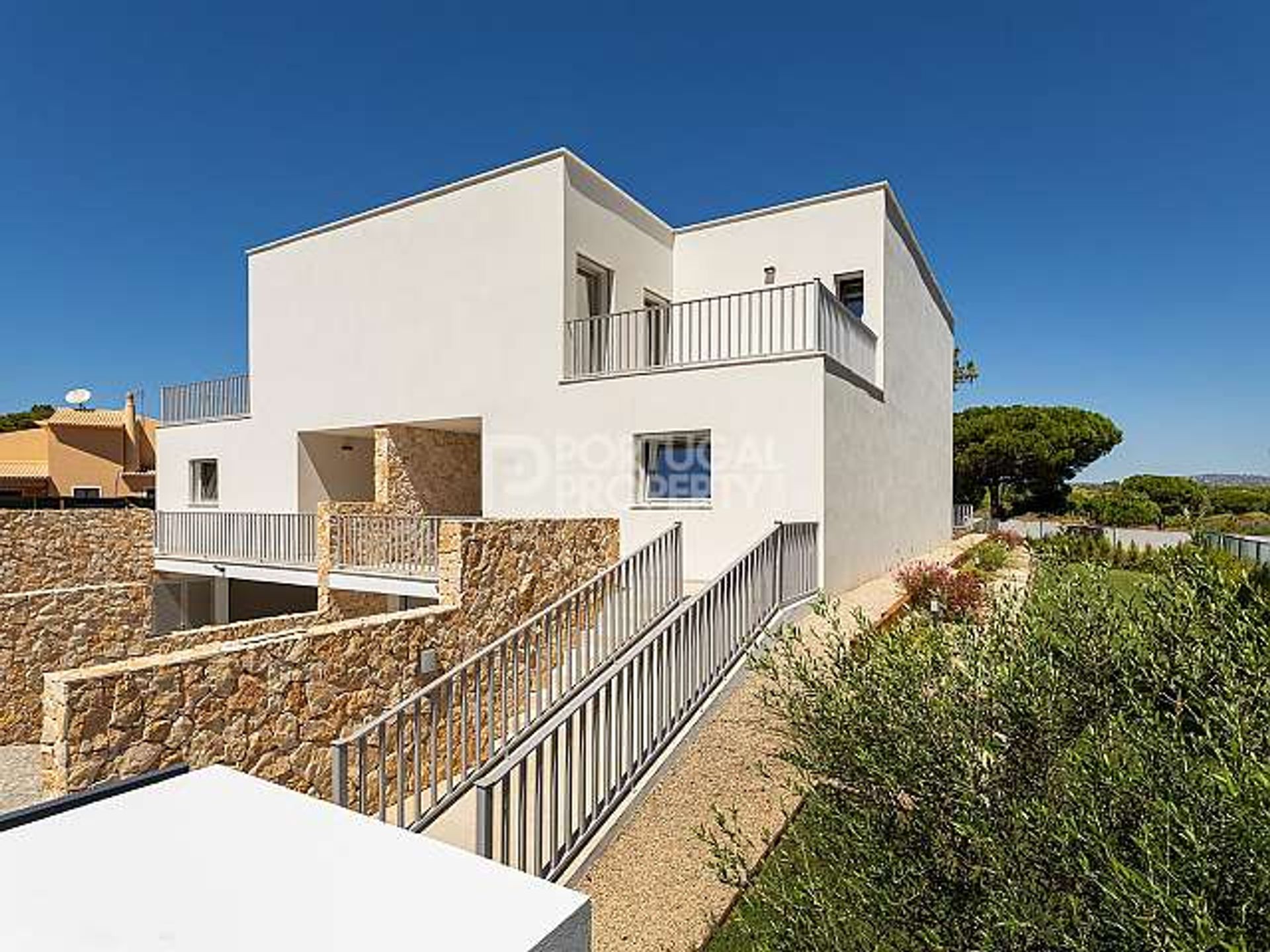 House in Quarteira, Faro 10216228