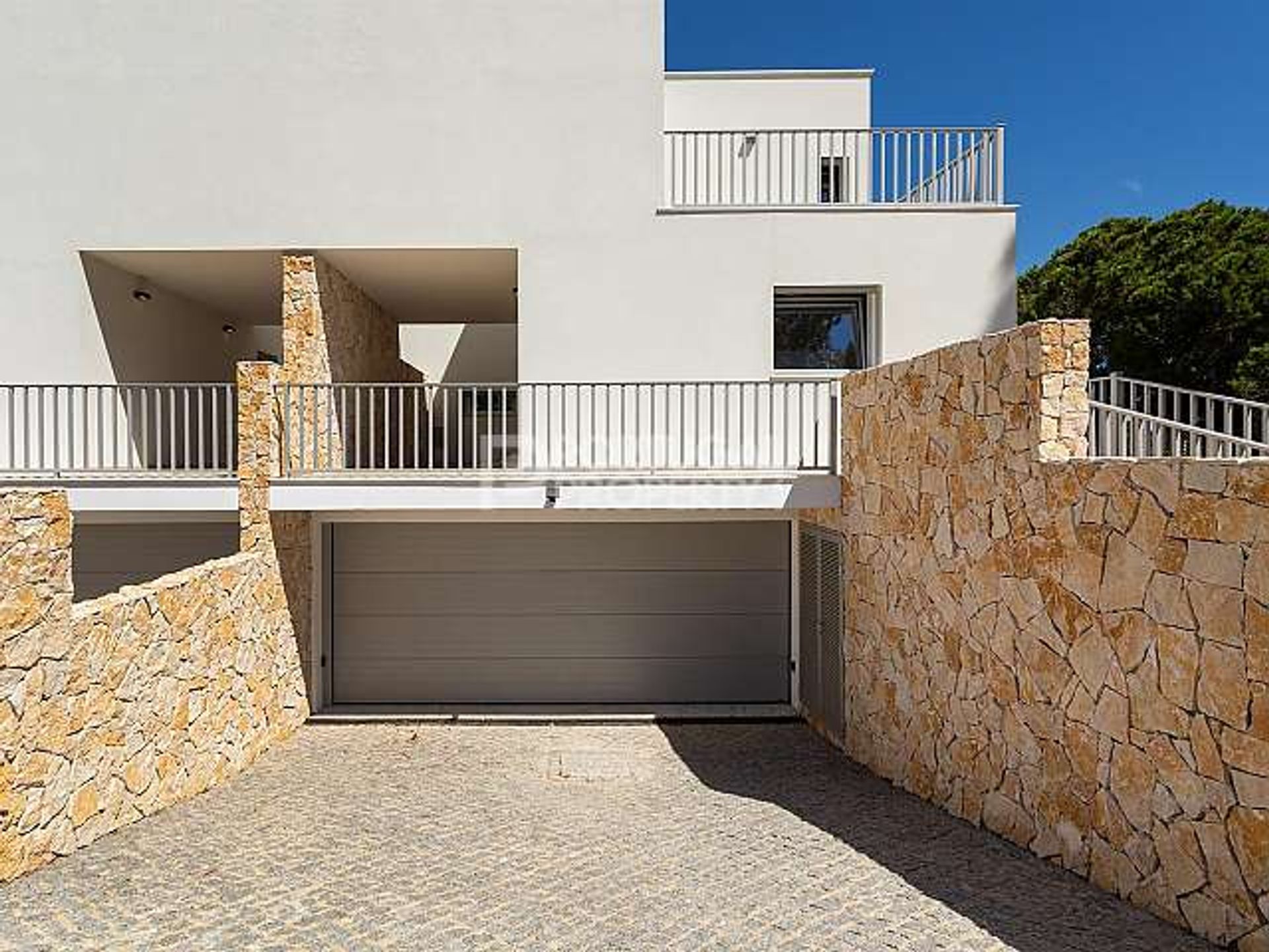 House in Quarteira, Faro 10216228