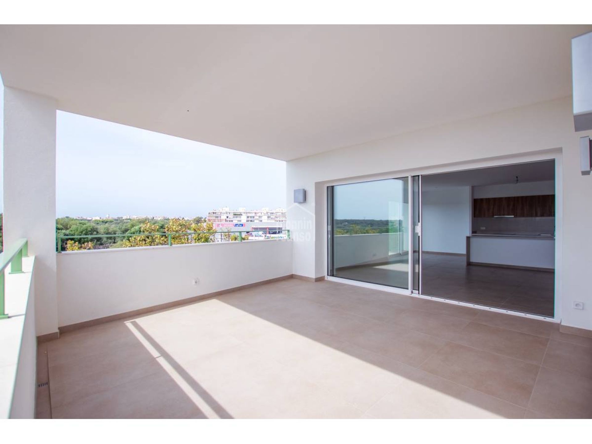 Condominium in Mahón, Balearic Islands 10216471