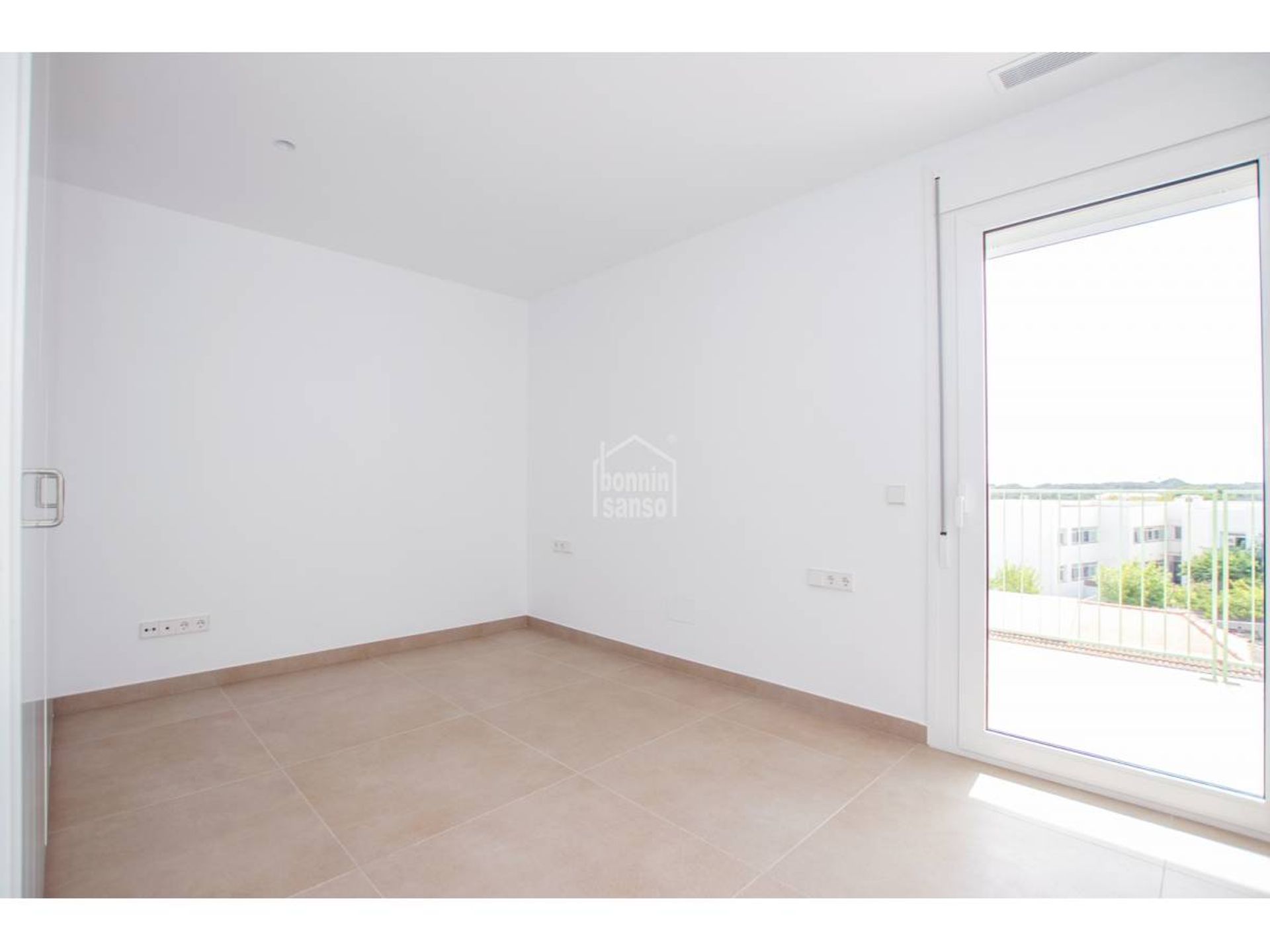 Condominio en Mahón, Balearic Islands 10216471