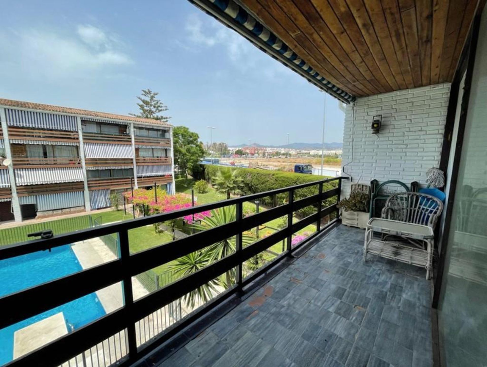 Condominium in El Angel, Andalusia 10216500