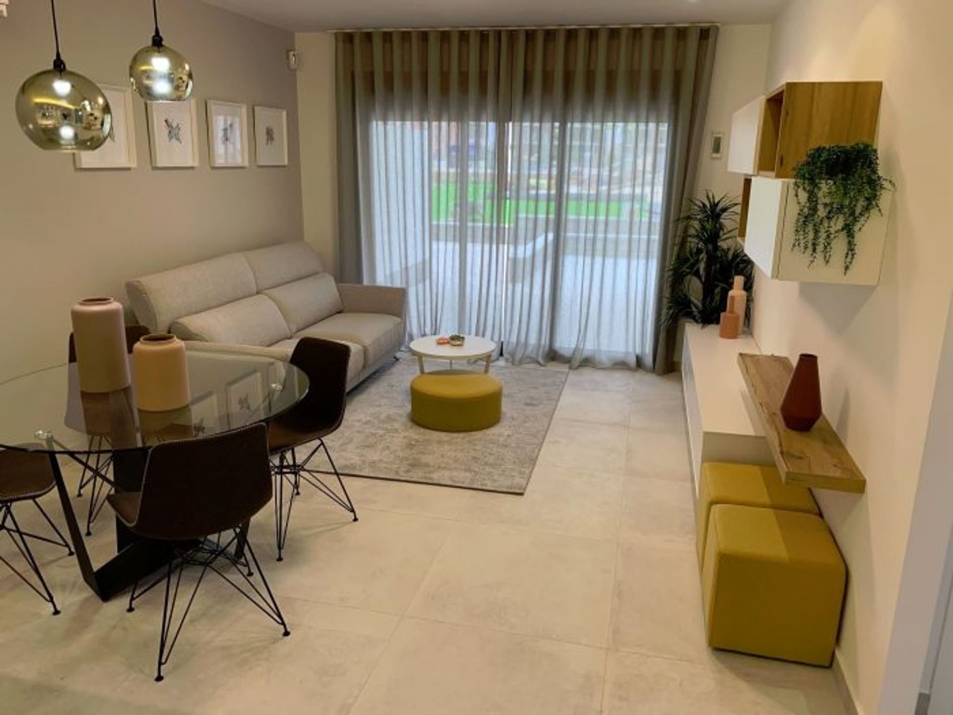 Condominium dans Guardamar del Segura, Comunidad Valenciana 10217252