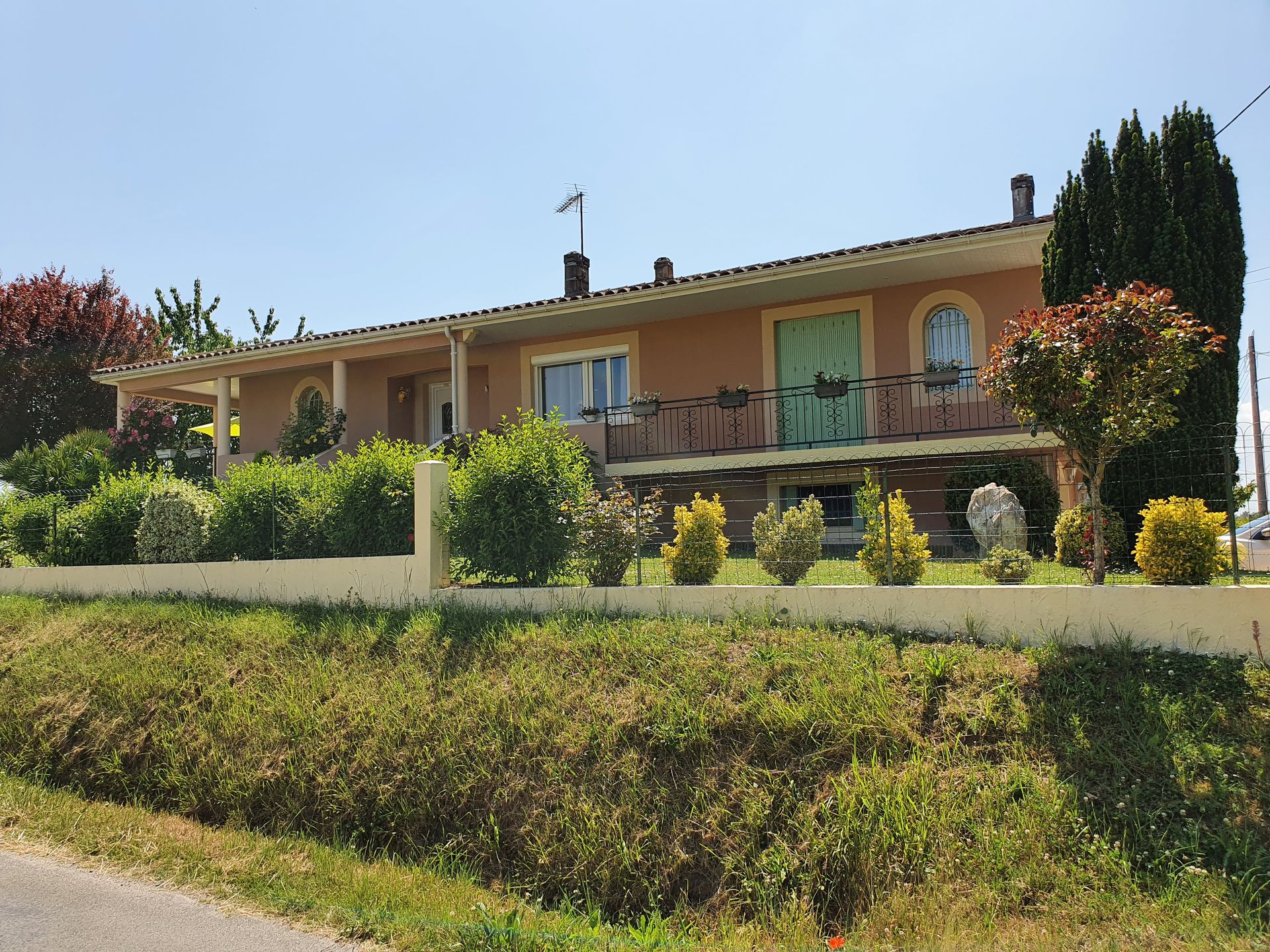 Casa nel Saint-Pardoux-Isaac, Nouvelle-Aquitaine 10217386