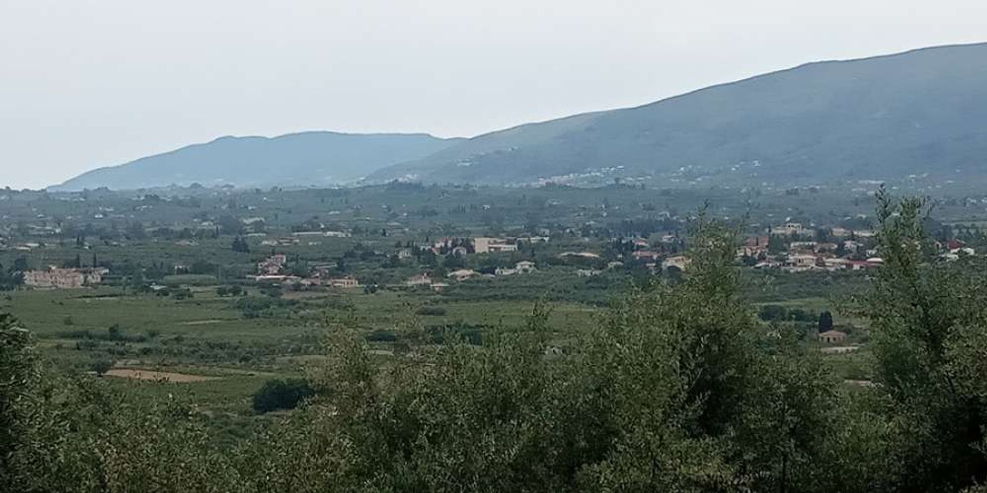 Tierra en bochalí, Jonia Nisia 10217545