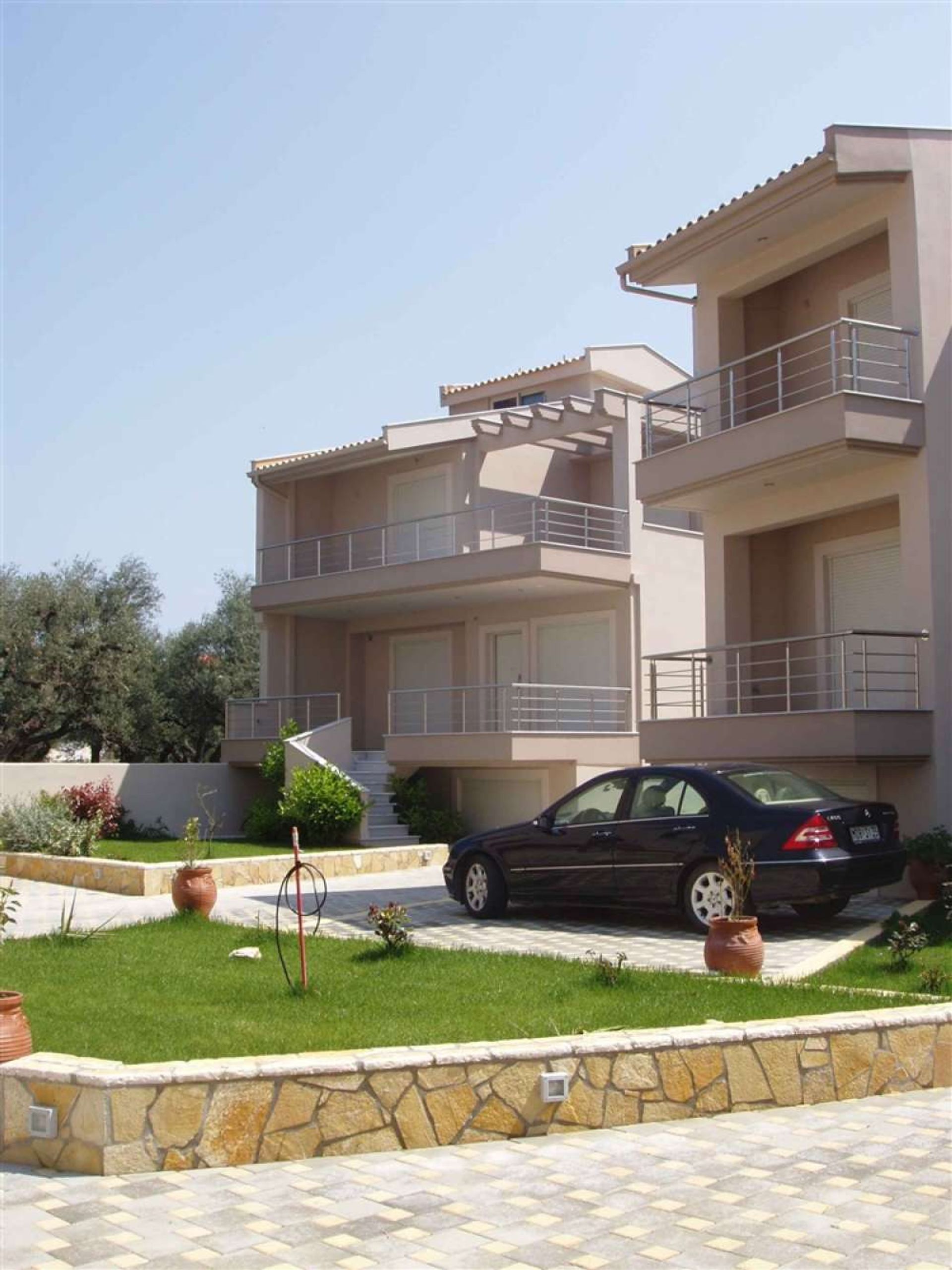 Condominium in Aigio, Dytiki Ellada 10217559