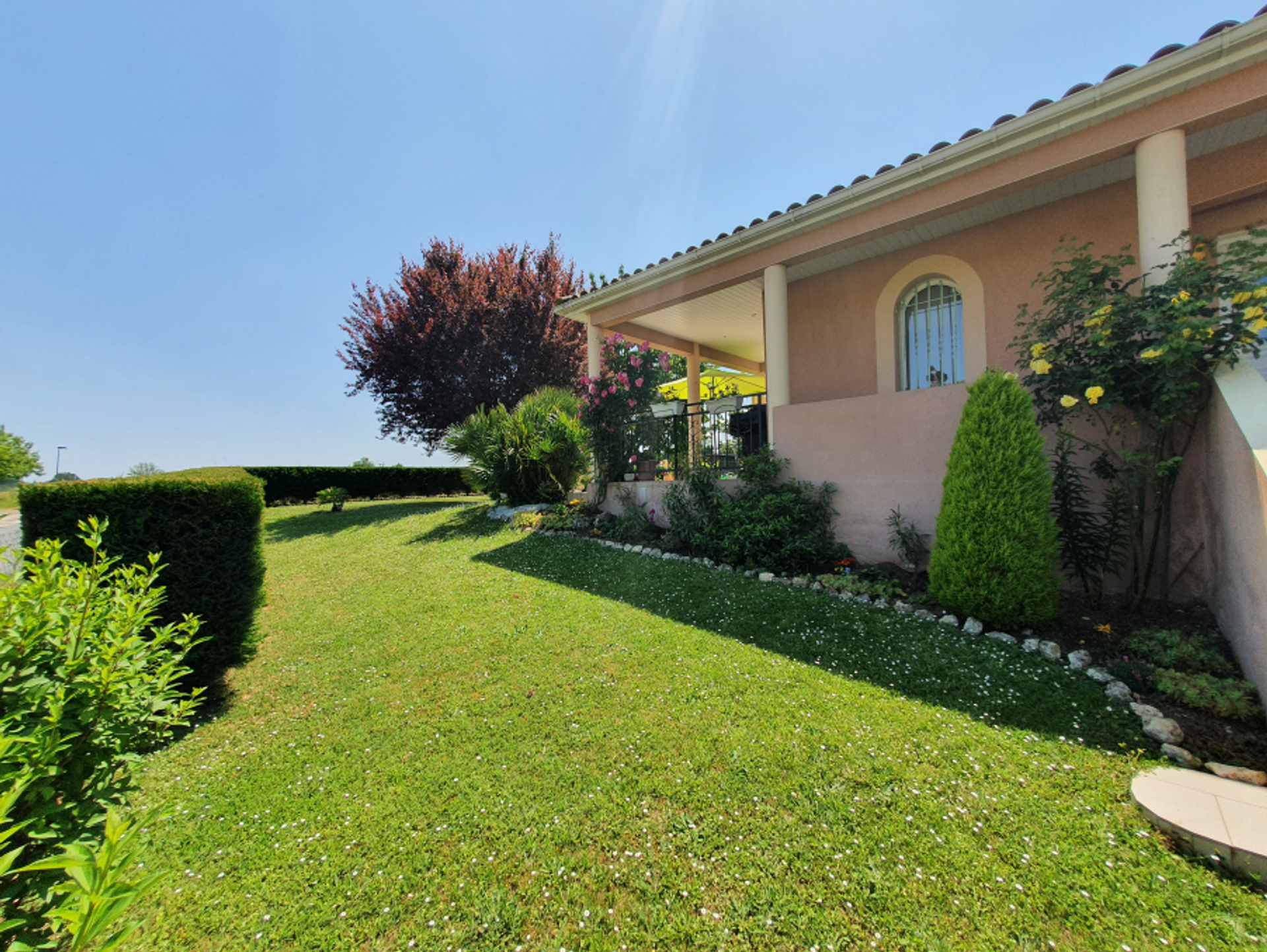 Casa nel Saint-Pardoux-Isaac, Nouvelle-Aquitaine 10217975