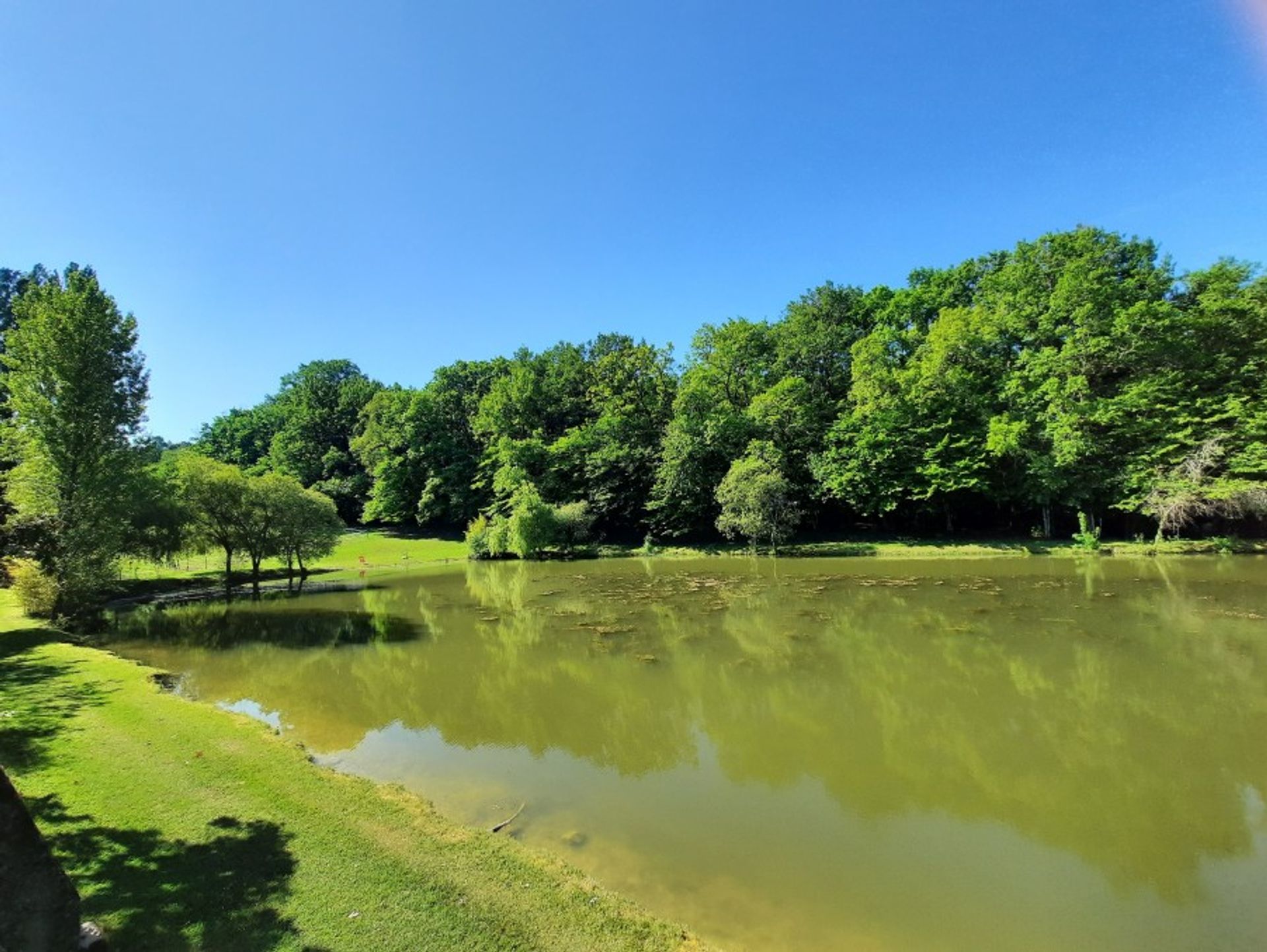 Talo sisään Bouniagues, Nouvelle-Aquitaine 10217984