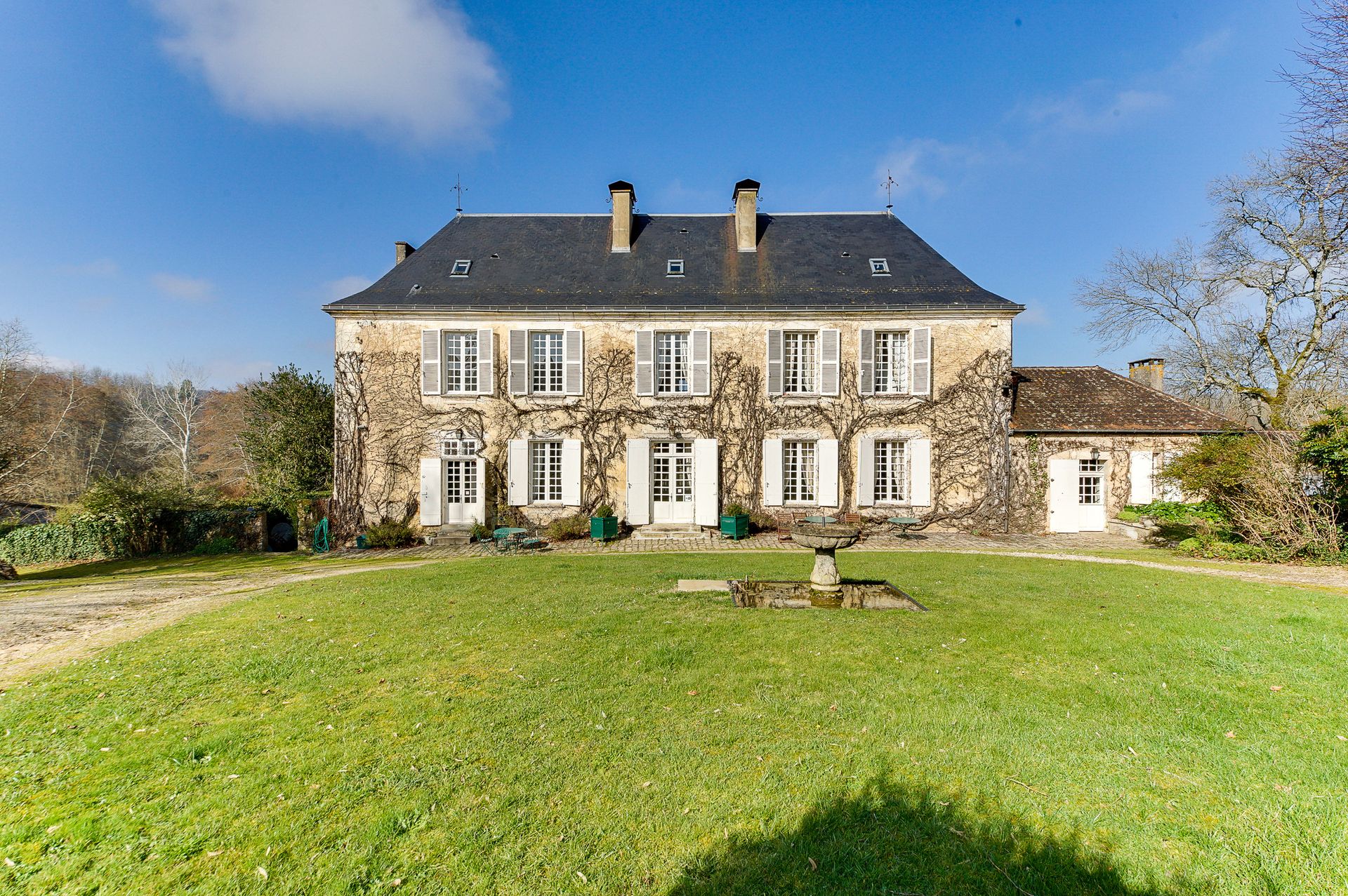 casa en Lalinde, Nouvelle-Aquitaine 10217989