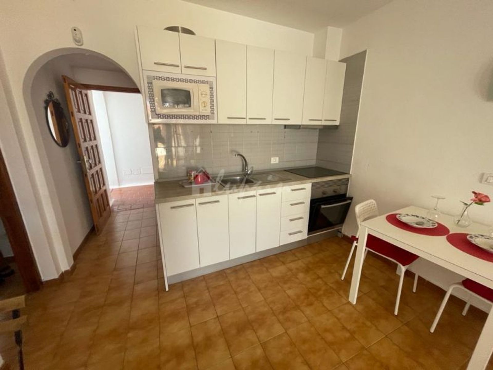 Condominium dans Los Cristianos, les îles Canaries 10218069