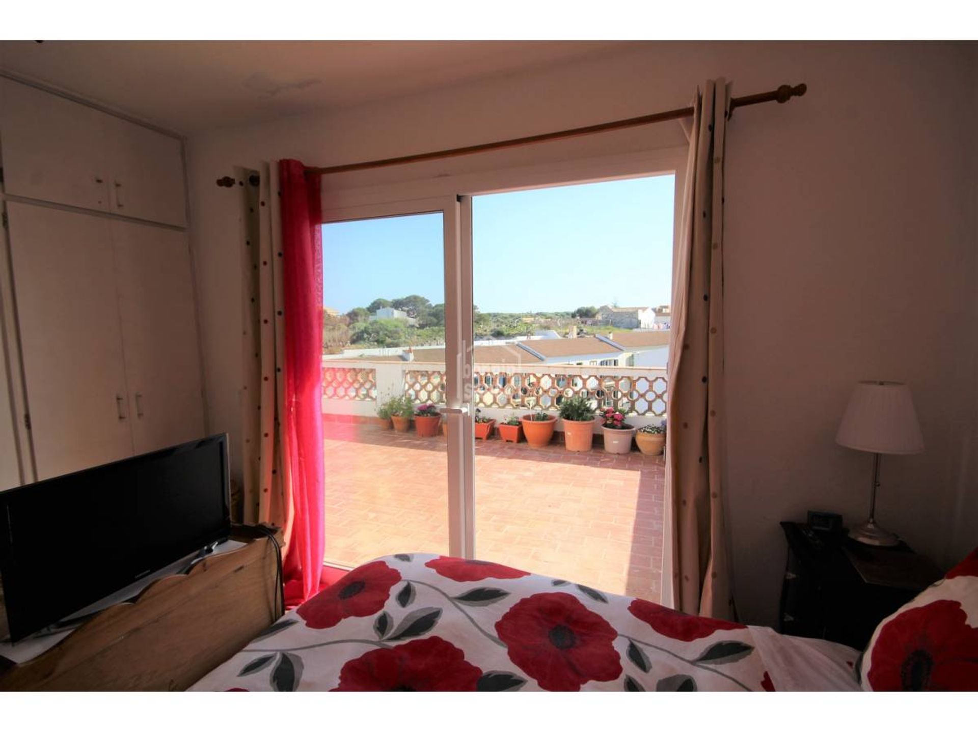 Condominium in Es Castell, Balearic Islands 10218303